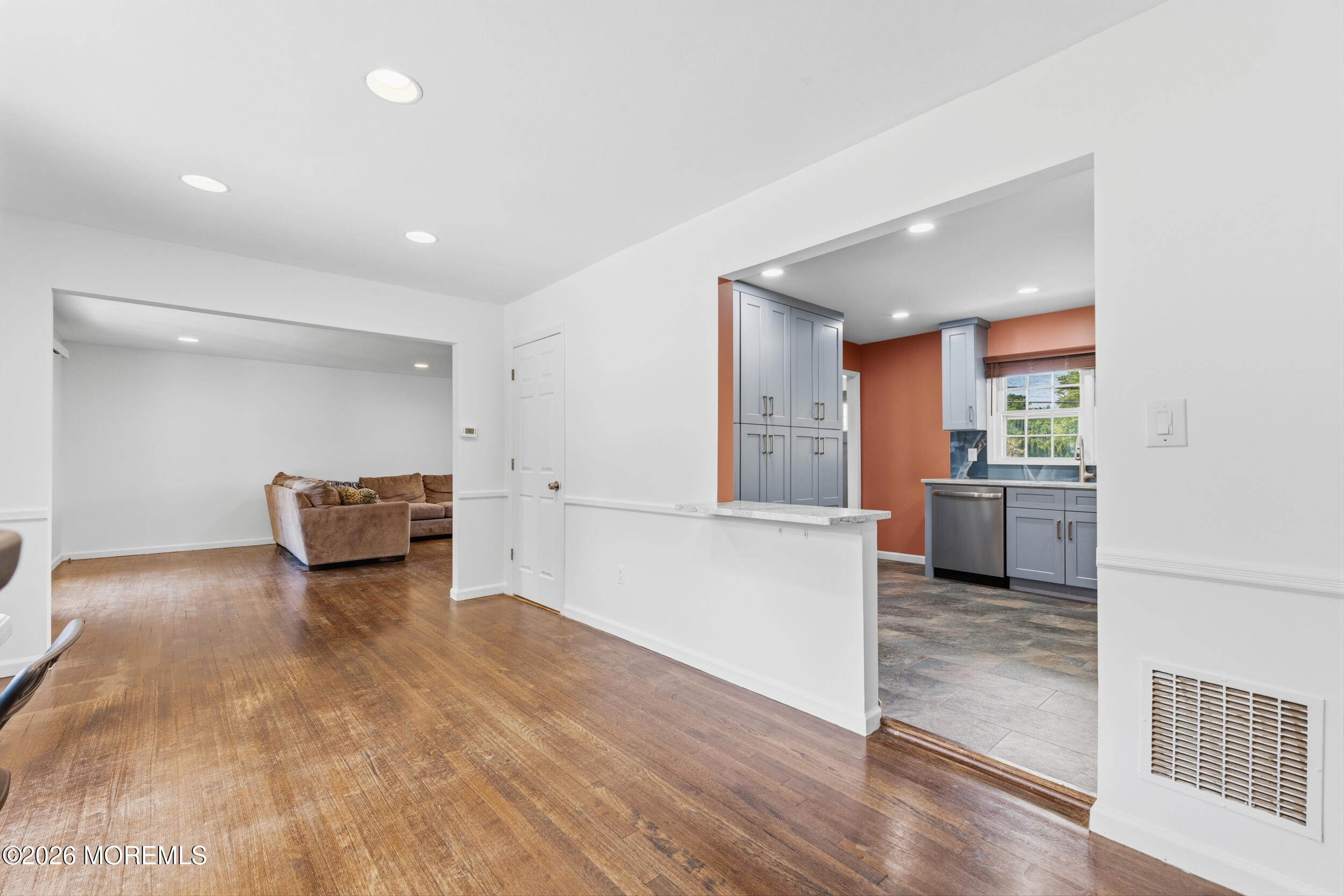 38 Valley Vale Drive, Old Bridge, NJ, 08857 image 27