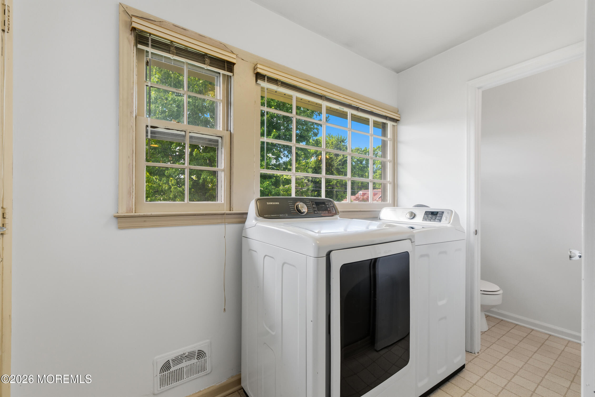 38 Valley Vale Drive, Old Bridge, NJ, 08857 image 31
