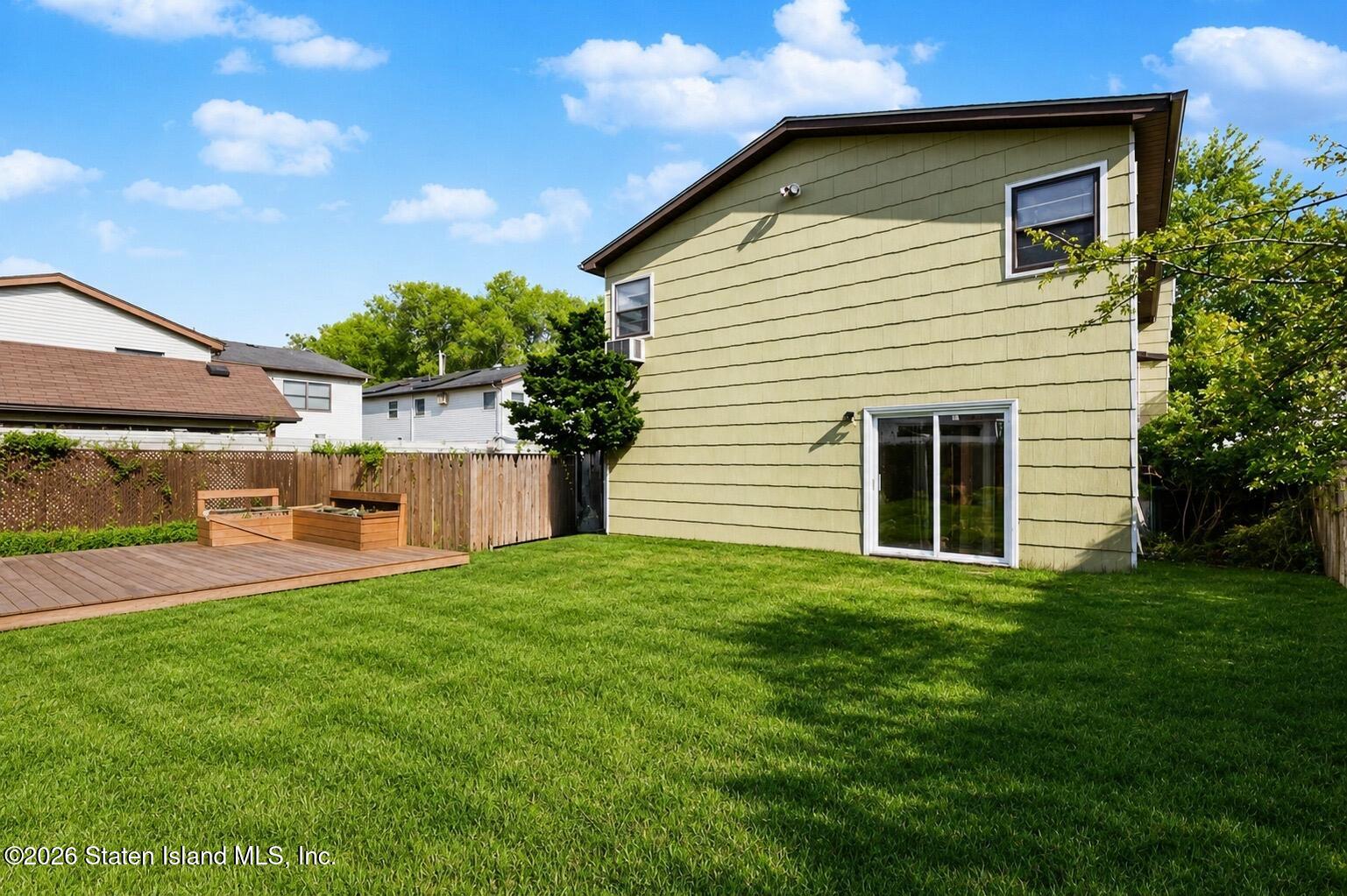 233 Eylandt Street Image 4