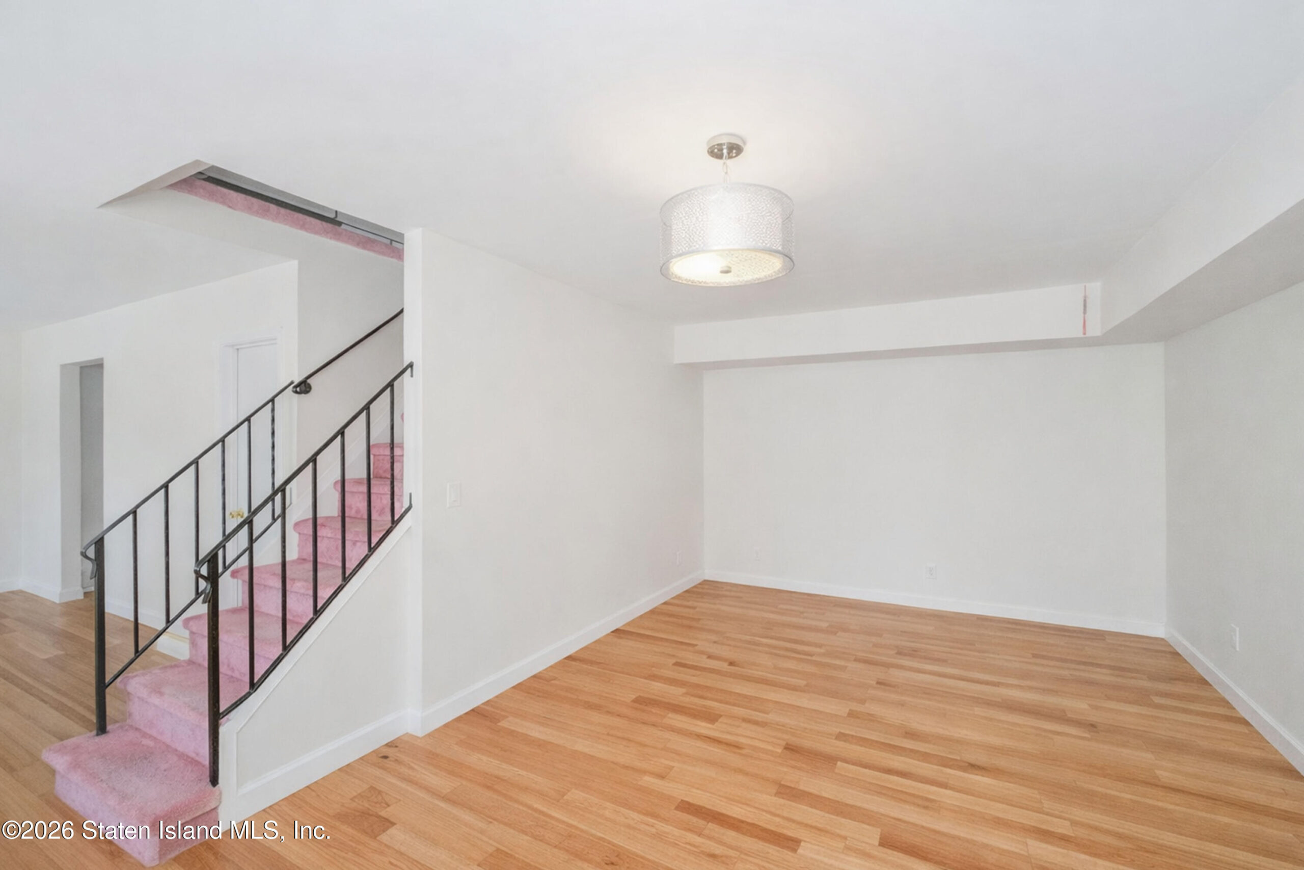 423 Weser Avenue A, Staten Island, NY, 10304 image 9