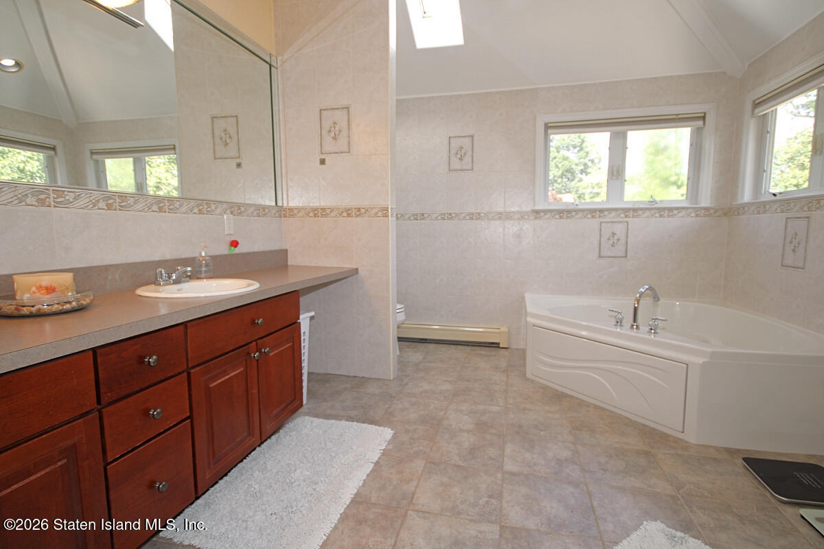 30 Oceanview Place, Staten Island, NY, 10308 image 35