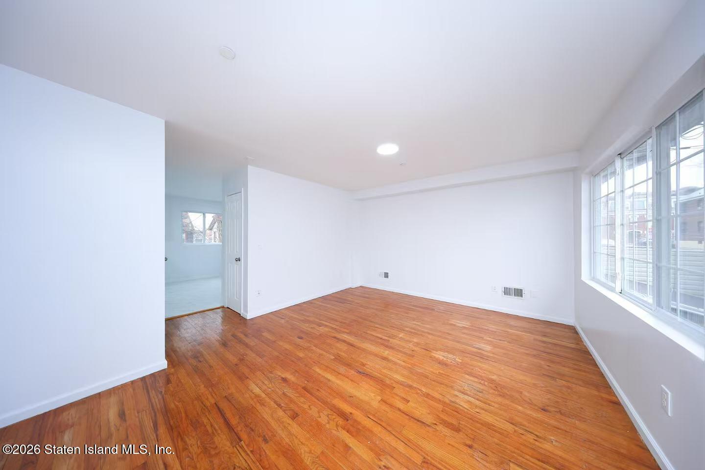 12 Tompkins Place, Staten Island, NY, 10304 image 7