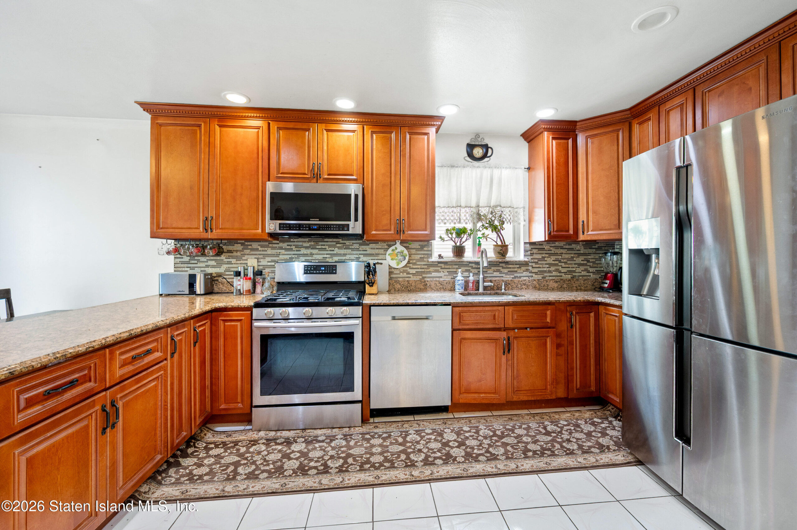 29 Latourette Lane, Staten Island, NY, 10314 image 13