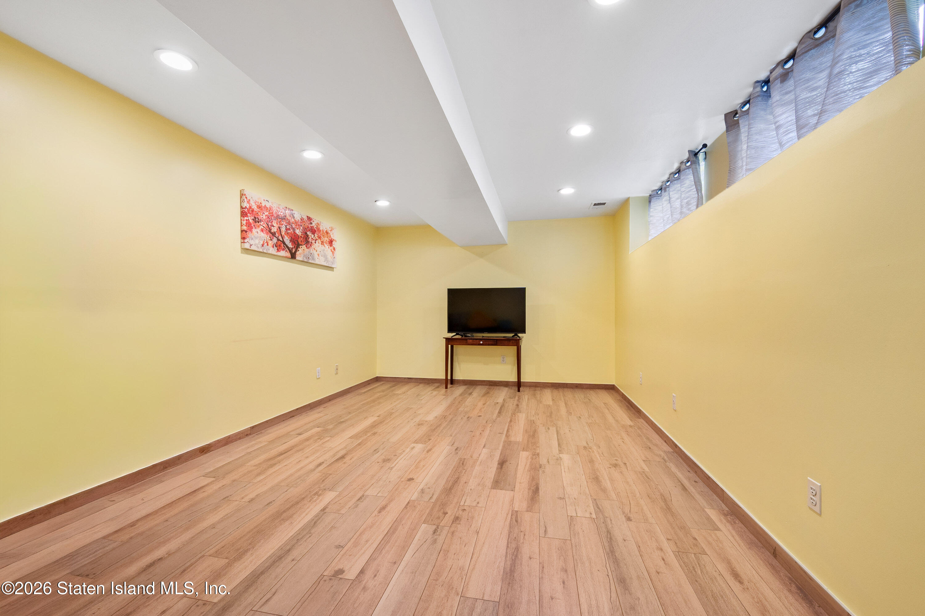 29 Latourette Lane Image 1