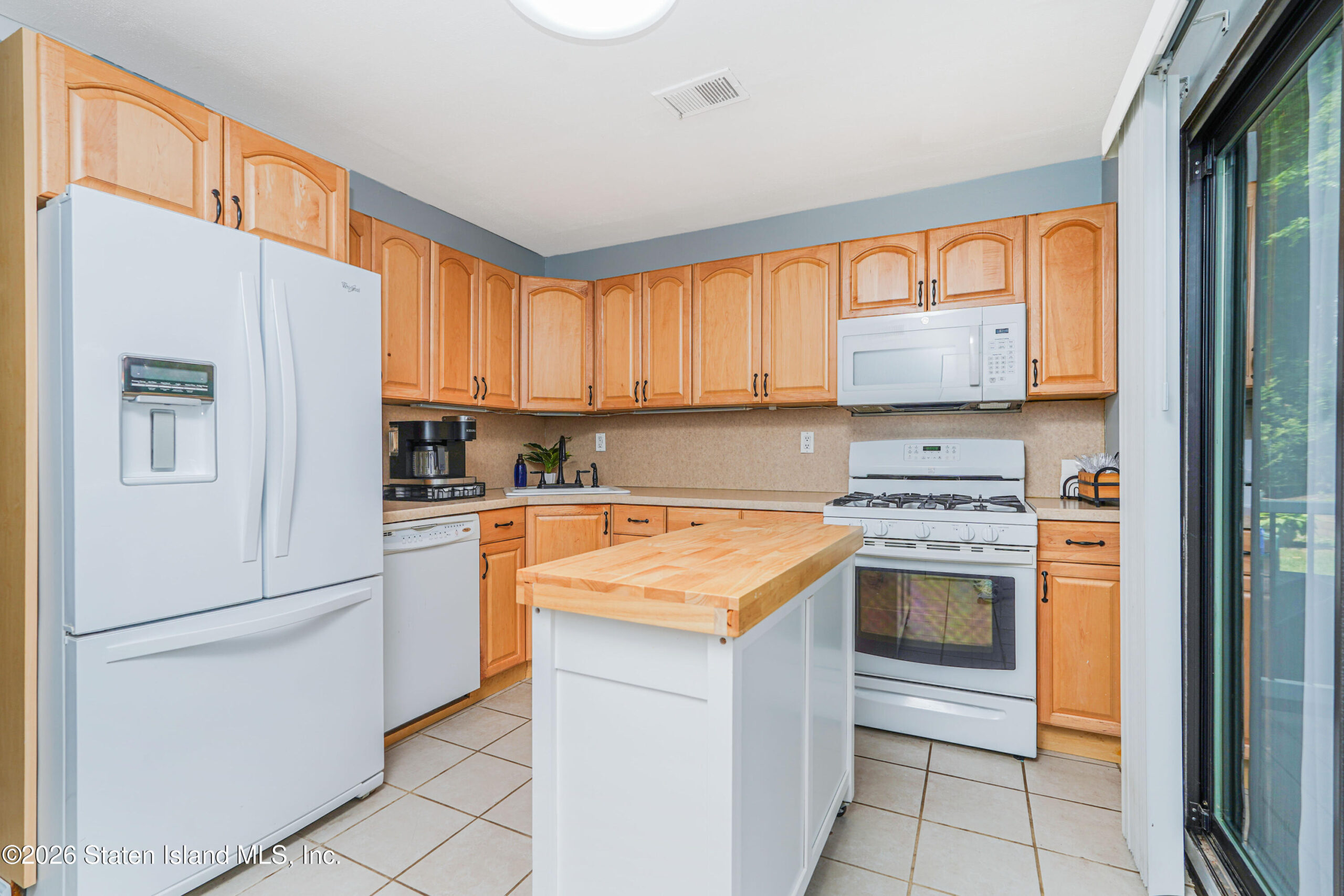 40 Stone Lane, Staten Island, NY, 10314 image 6