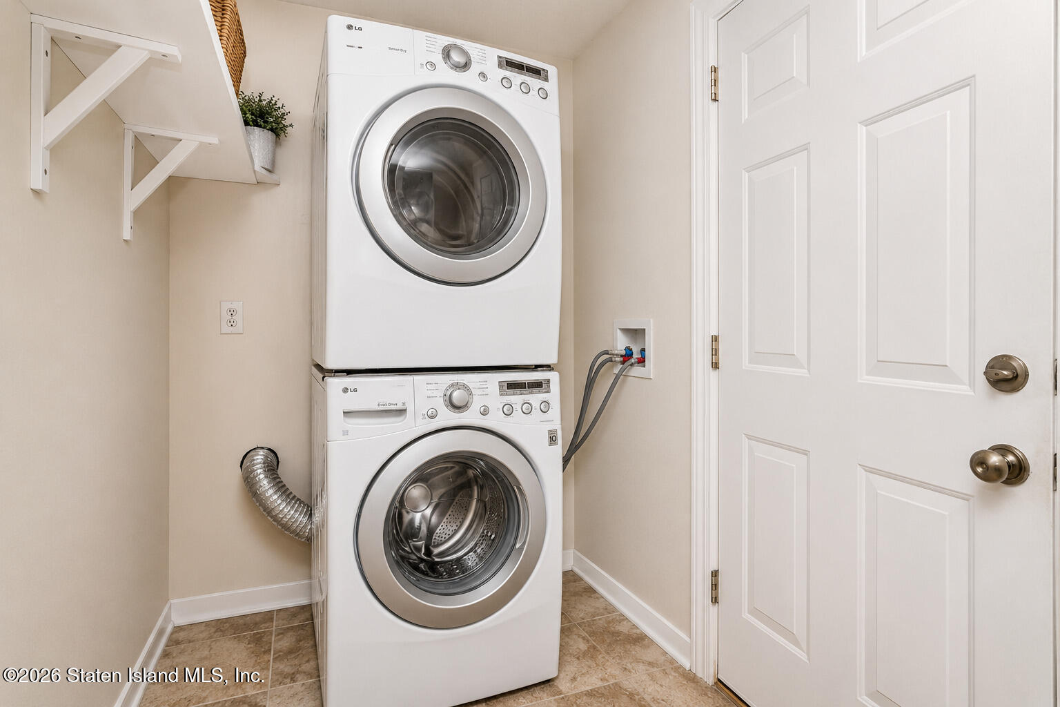 473 Ilyssa Way, Staten Island, NY, 10312 image 20