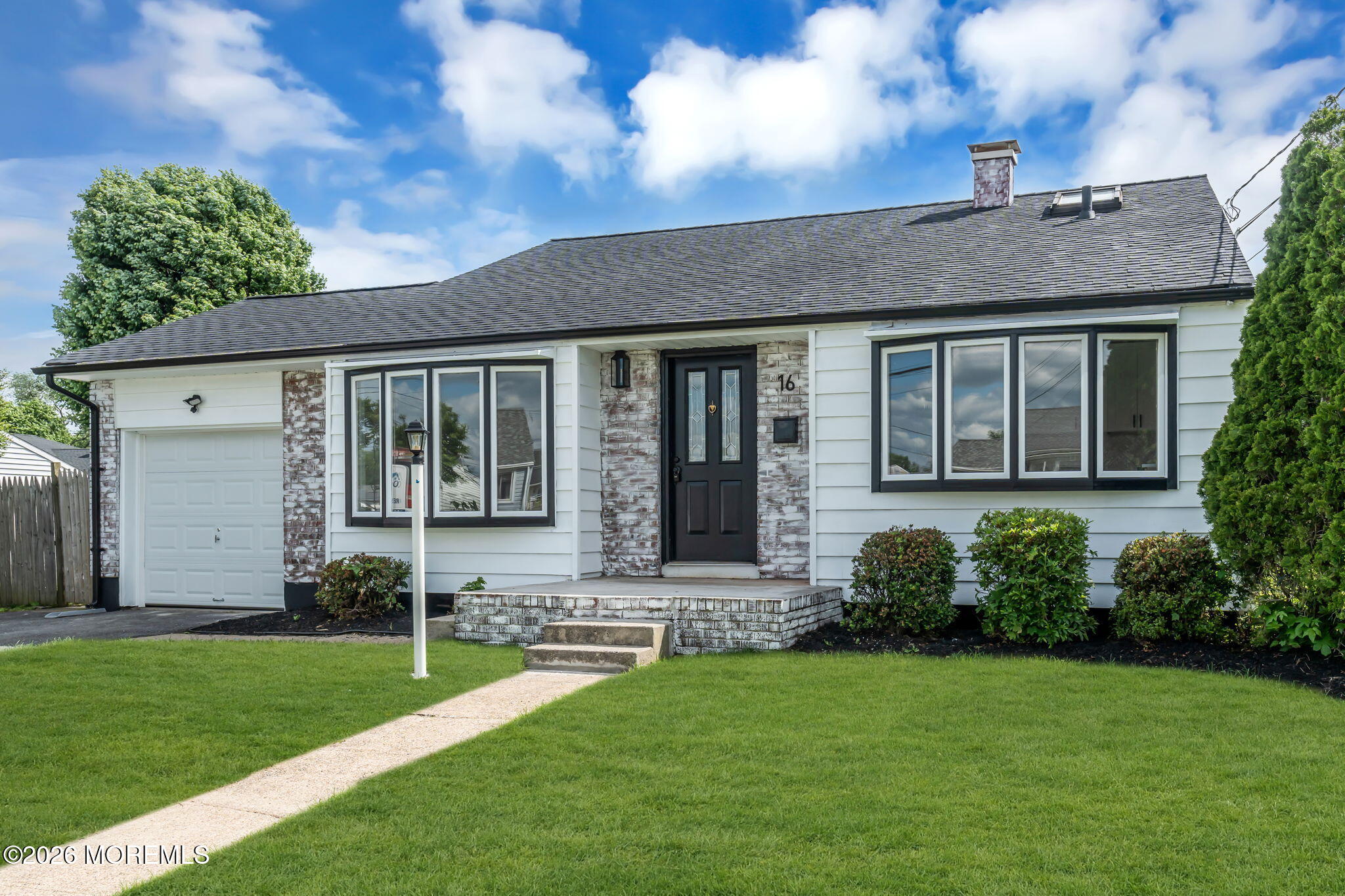 16 Falmouth Road Image 3
