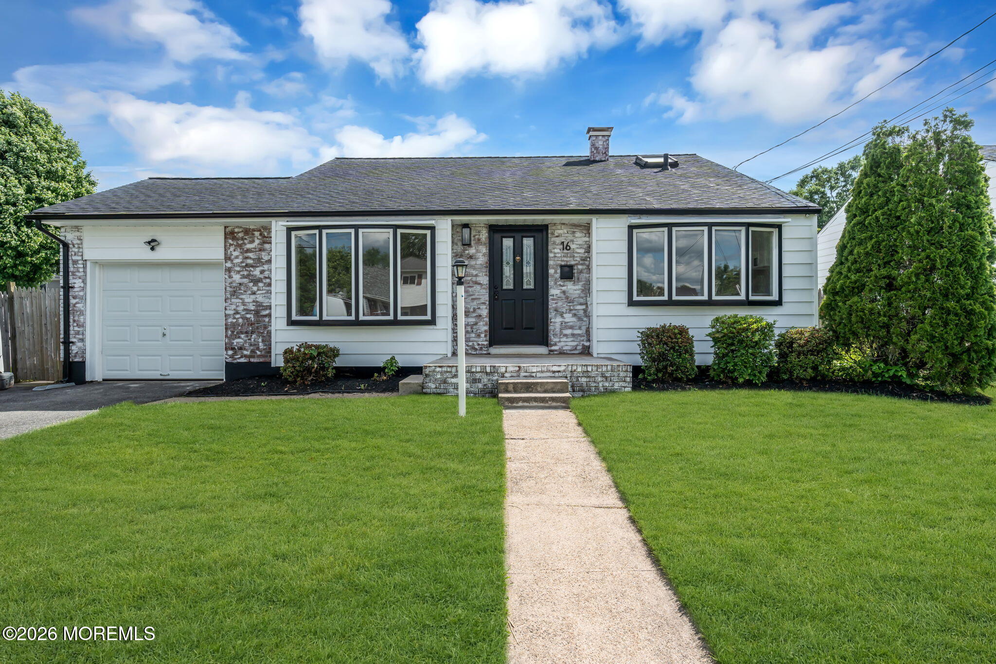 16 Falmouth Road Image 4