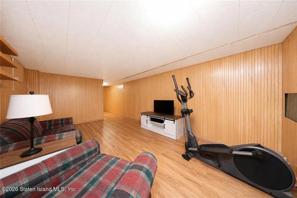 161 Saint Johns Avenue Image 3