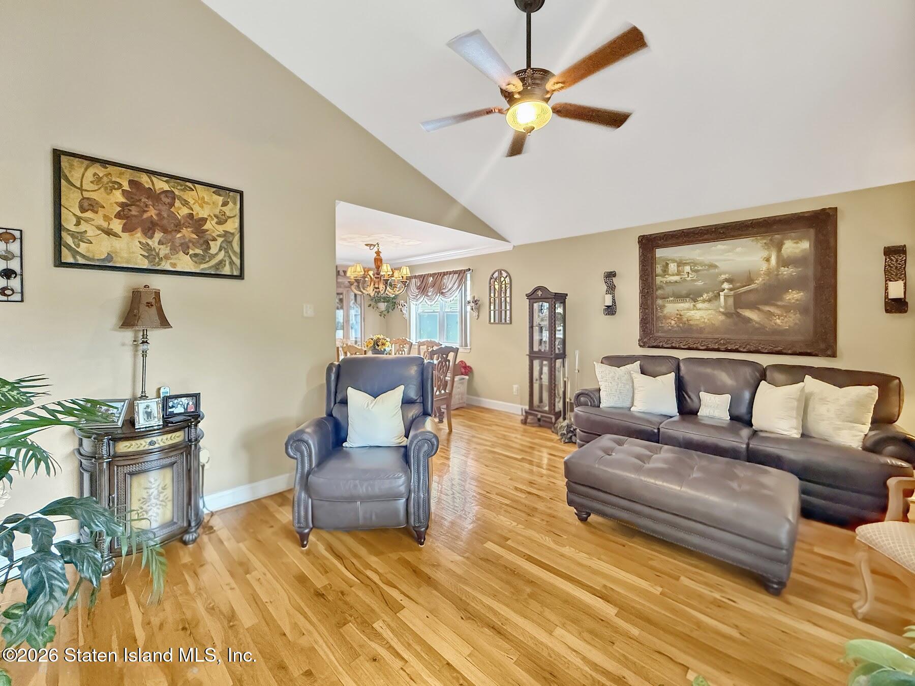 71 Dorval Avenue Image 3