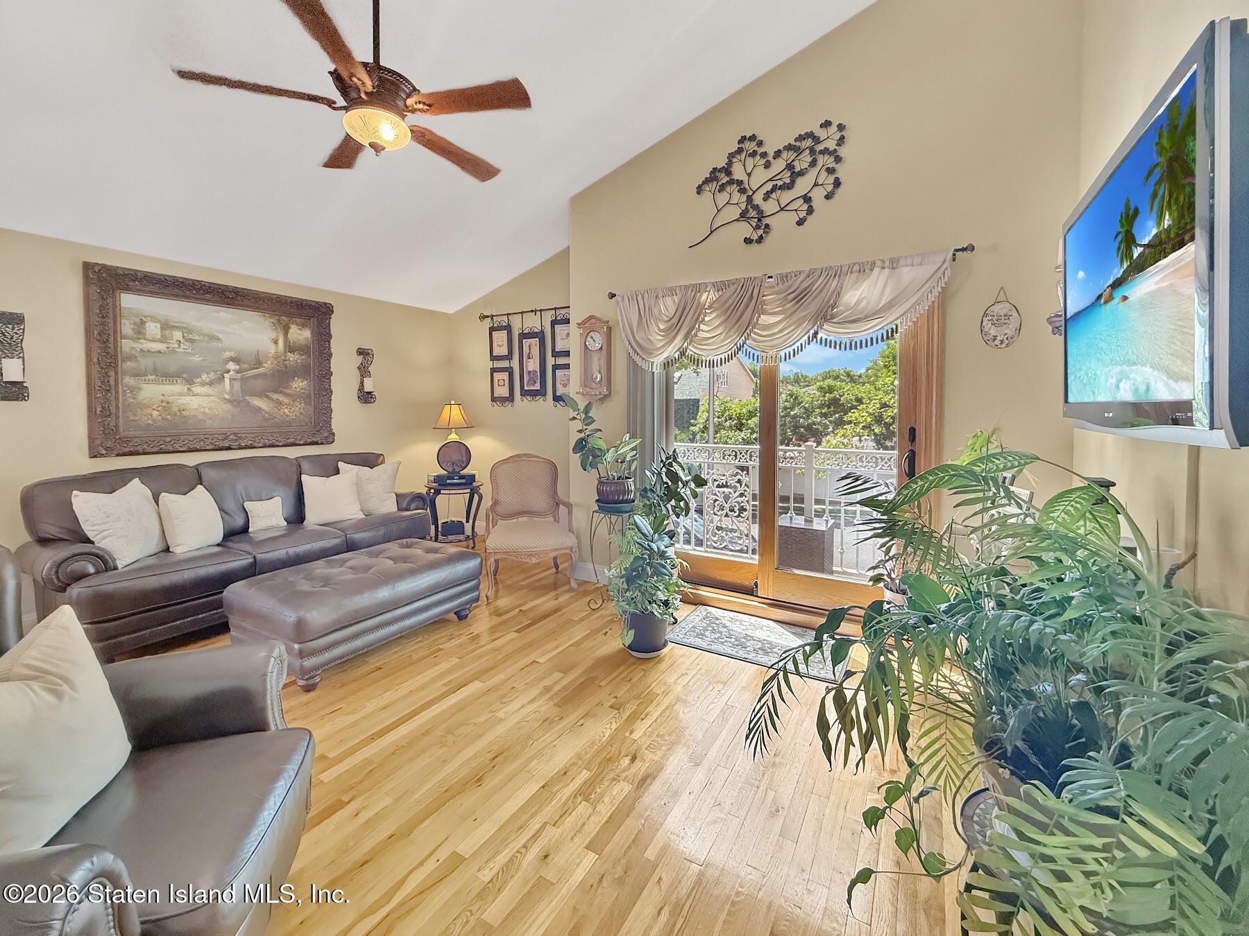 71 Dorval Avenue Image 5