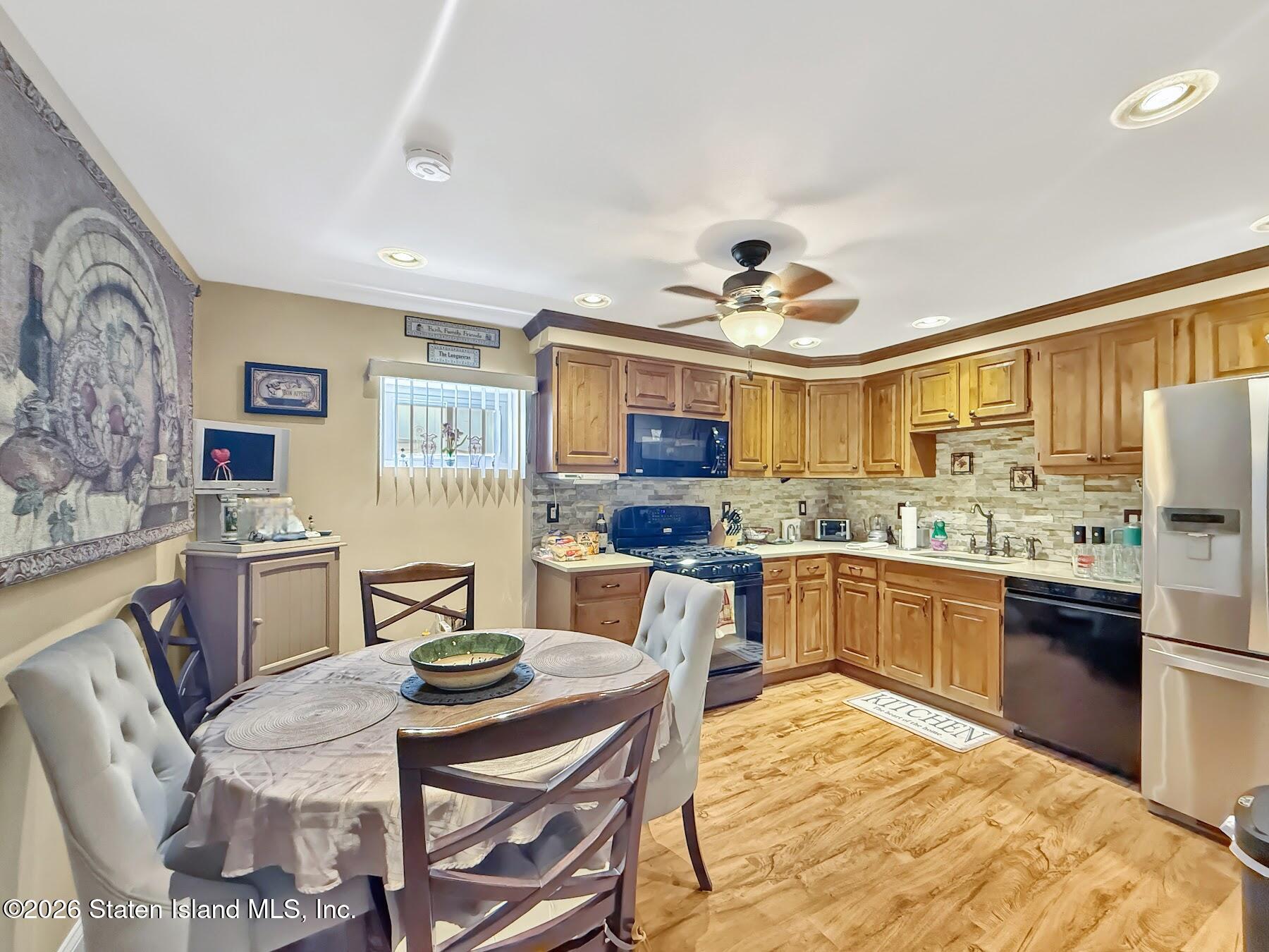 71 Dorval Avenue, Staten Island, NY, 10312 image 20