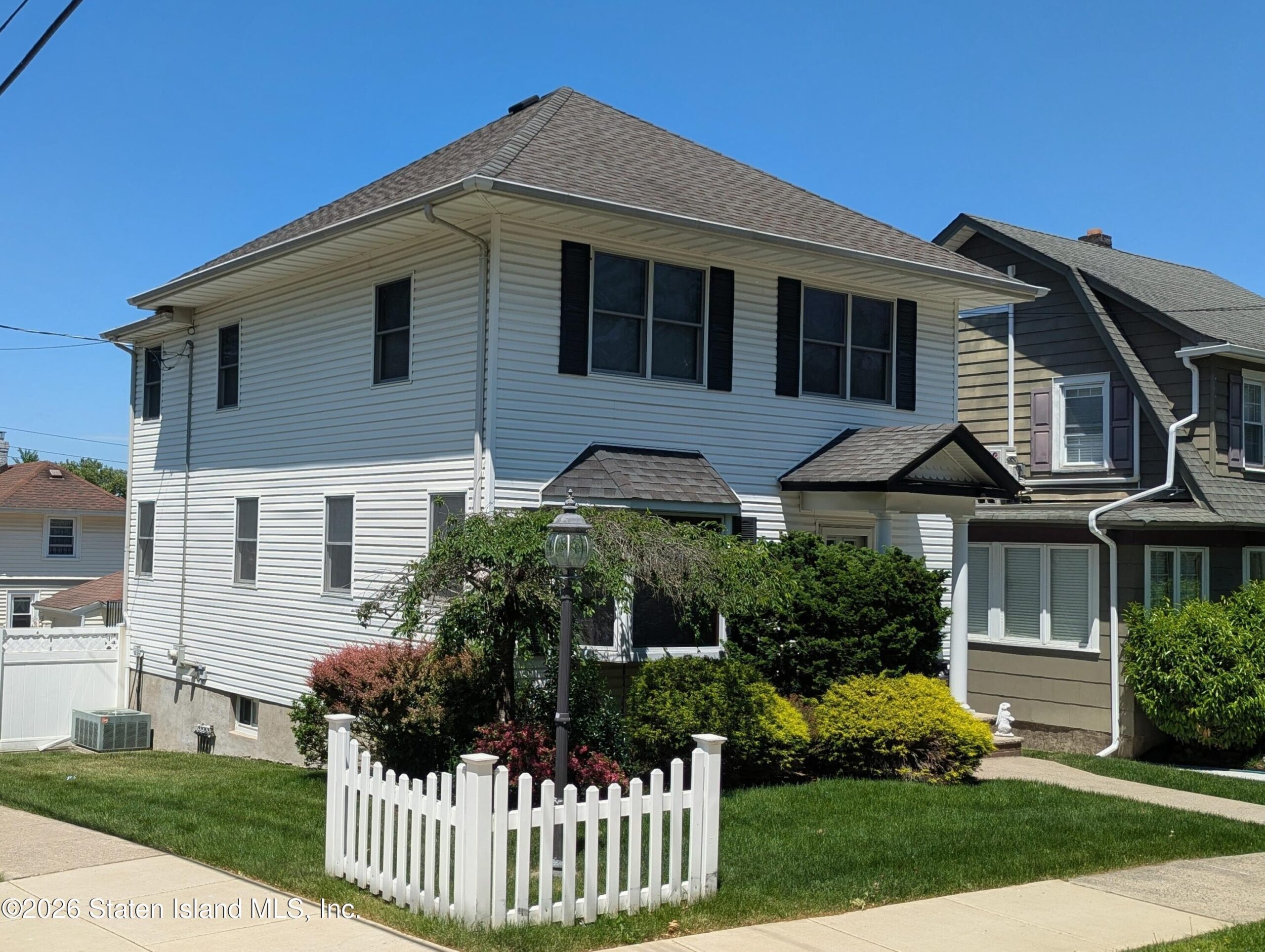 224 Saint John Avenue Image 2