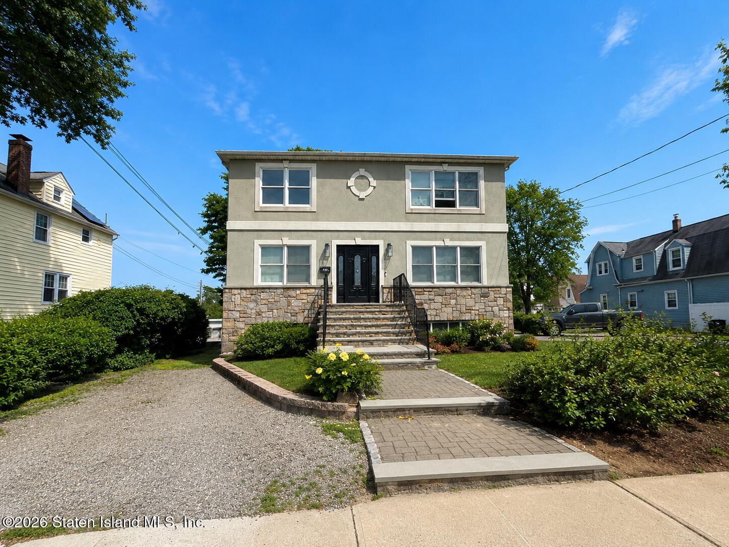 424 Bellevue Avenue Image 1