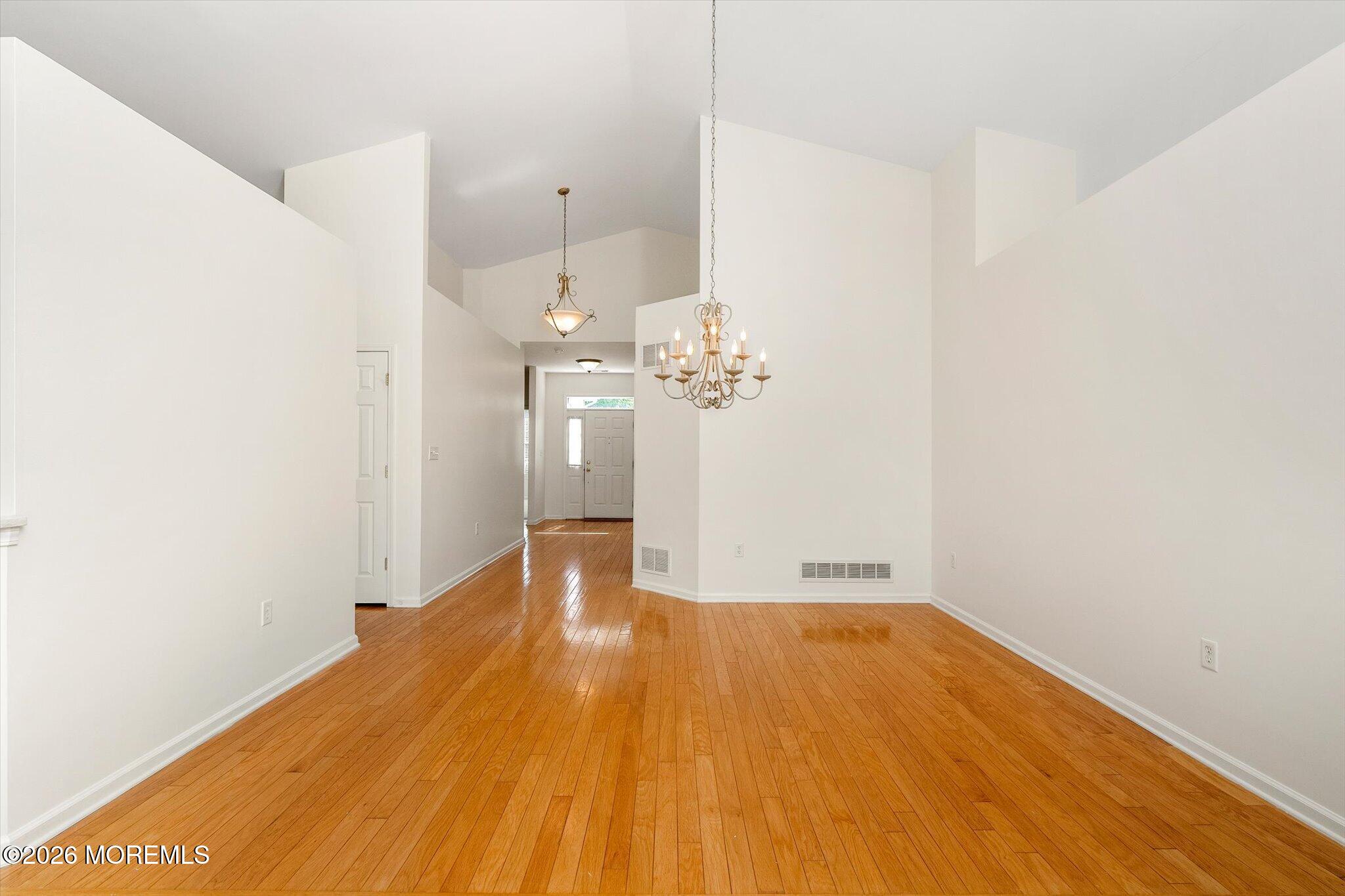 10 Powderhorn Way Image 5
