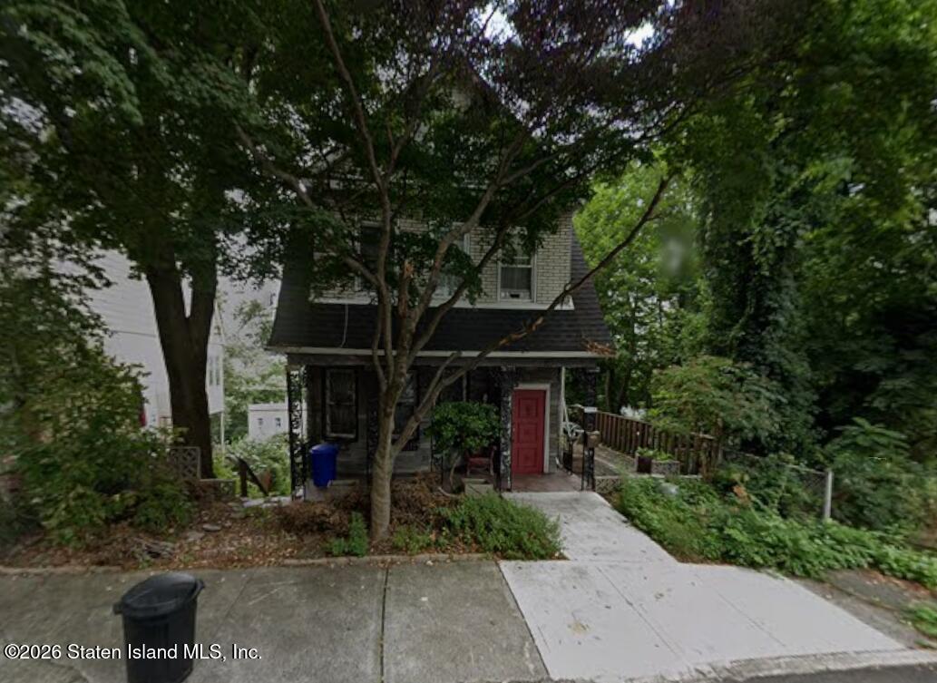 153 Highview Avenue Image 1