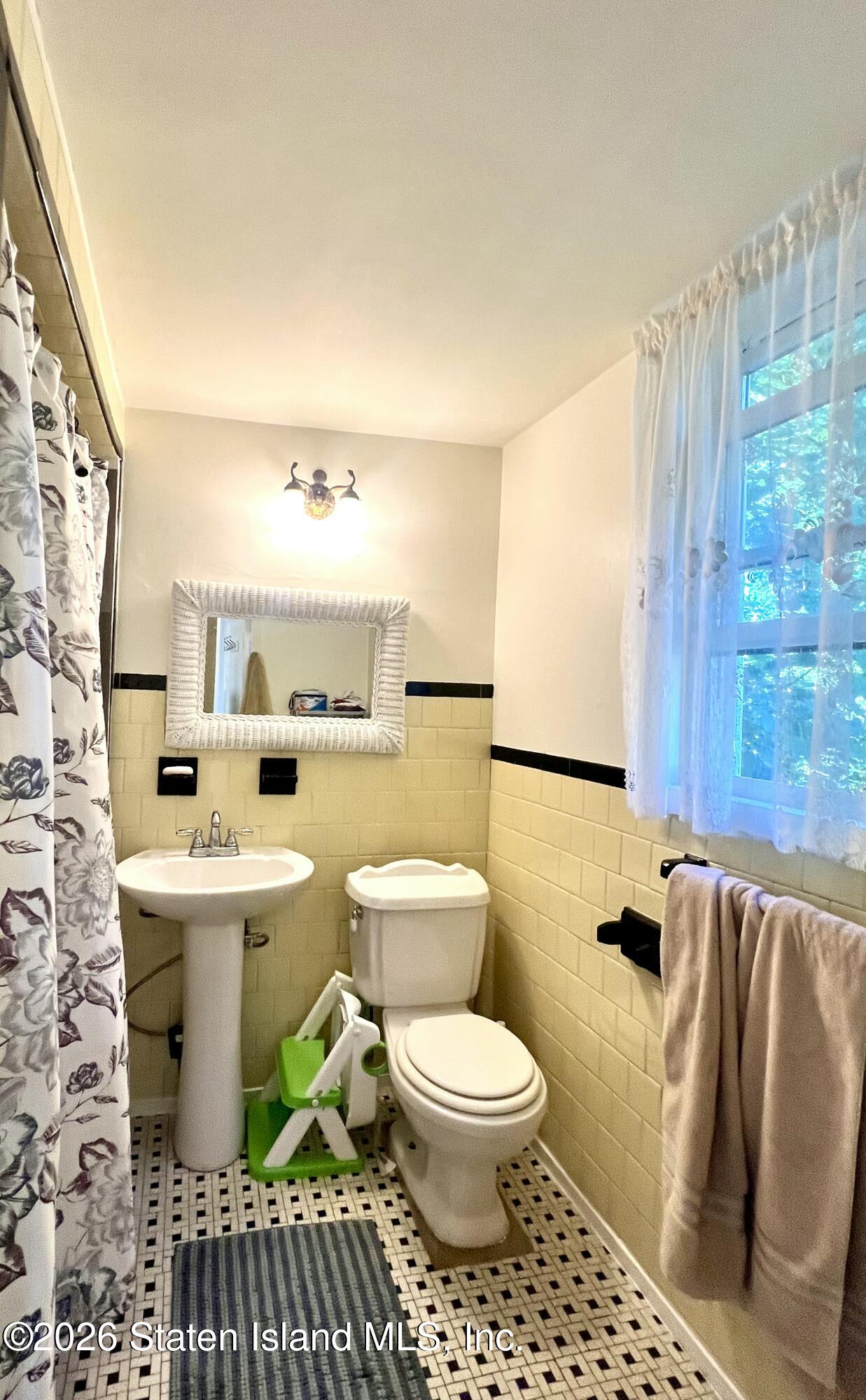 153 Highview Avenue, Staten Island, NY, 10301 image 13