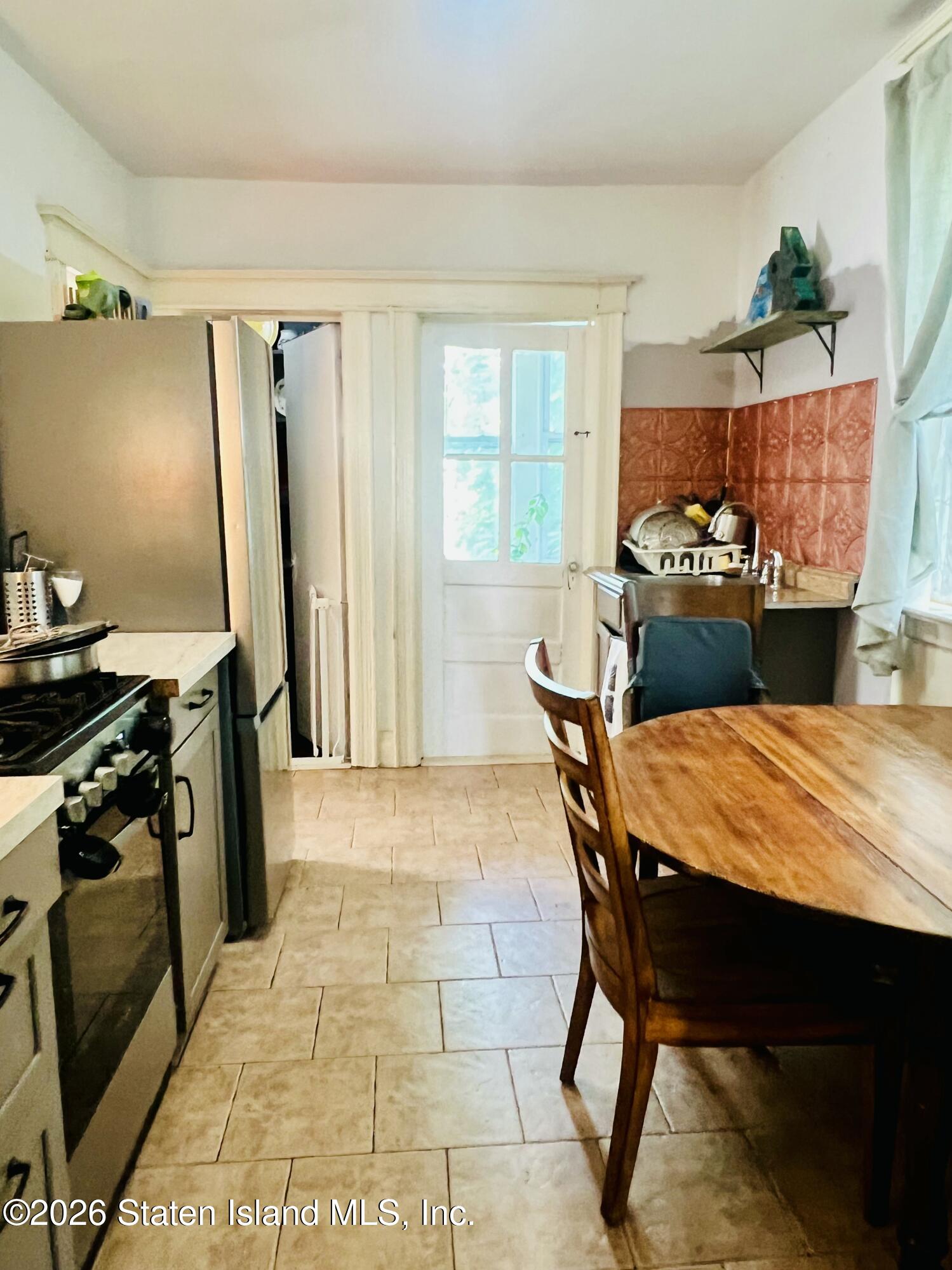 153 Highview Avenue, Staten Island, NY, 10301 image 19