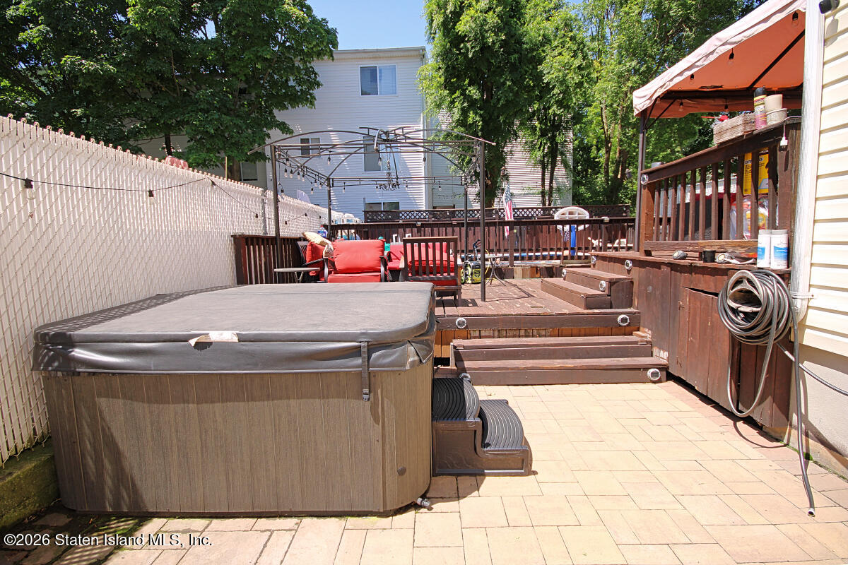 160 Kenilworth Avenue, Staten Island, NY, 10312 image 12