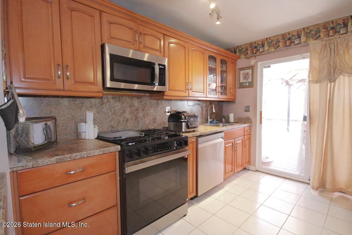 160 Kenilworth Avenue, Staten Island, NY, 10312 image 7