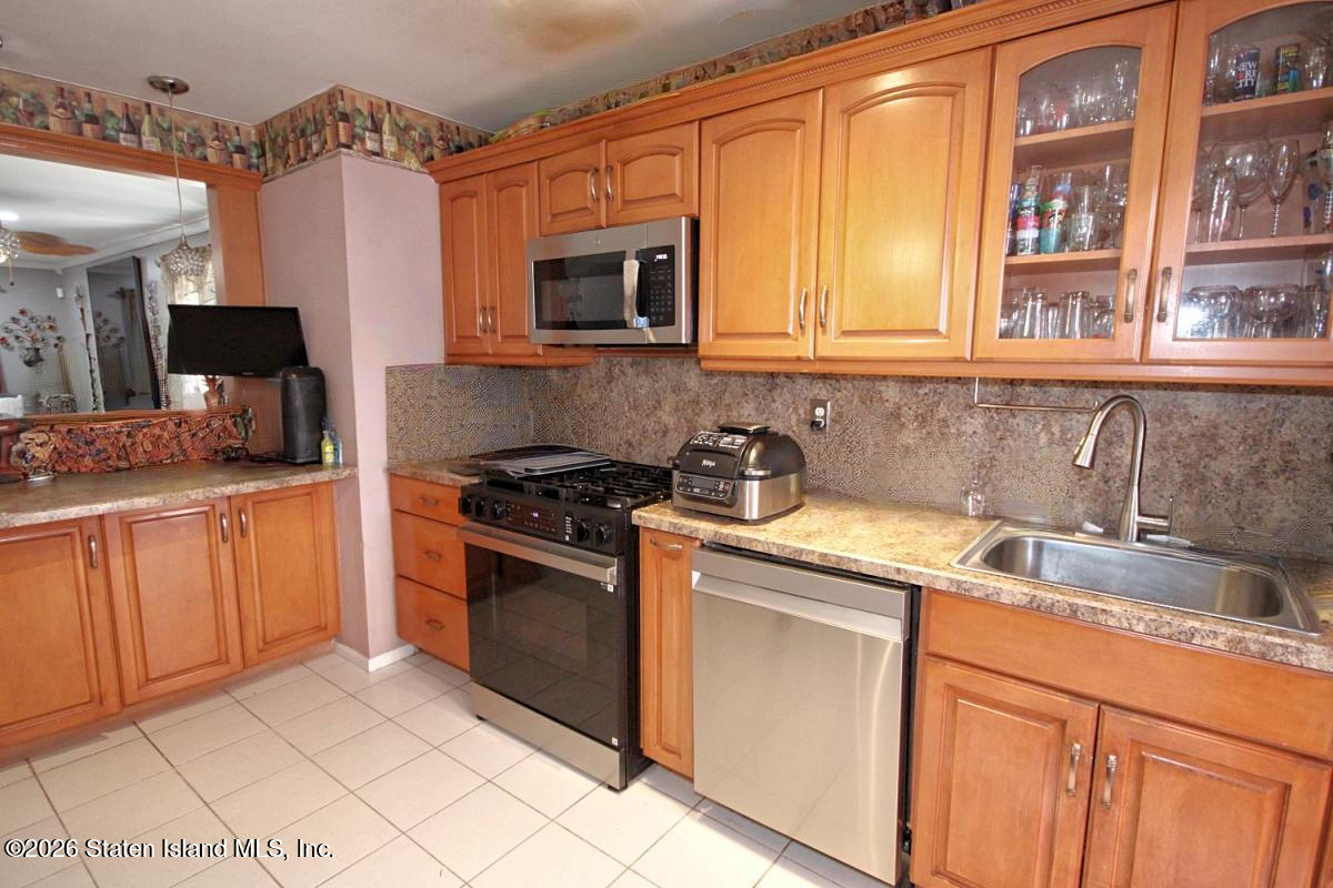 160 Kenilworth Avenue, Staten Island, NY, 10312 image 10