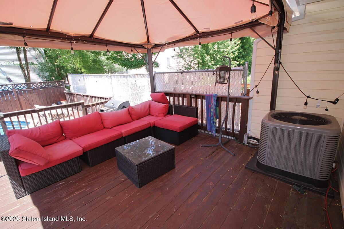 160 Kenilworth Avenue, Staten Island, NY, 10312 image 24