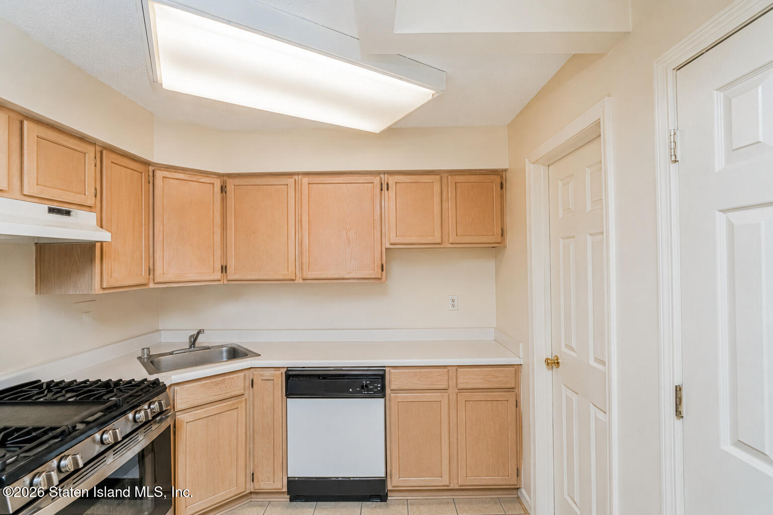 473 Ilyssa Way, Staten Island, NY, 10312 image 7