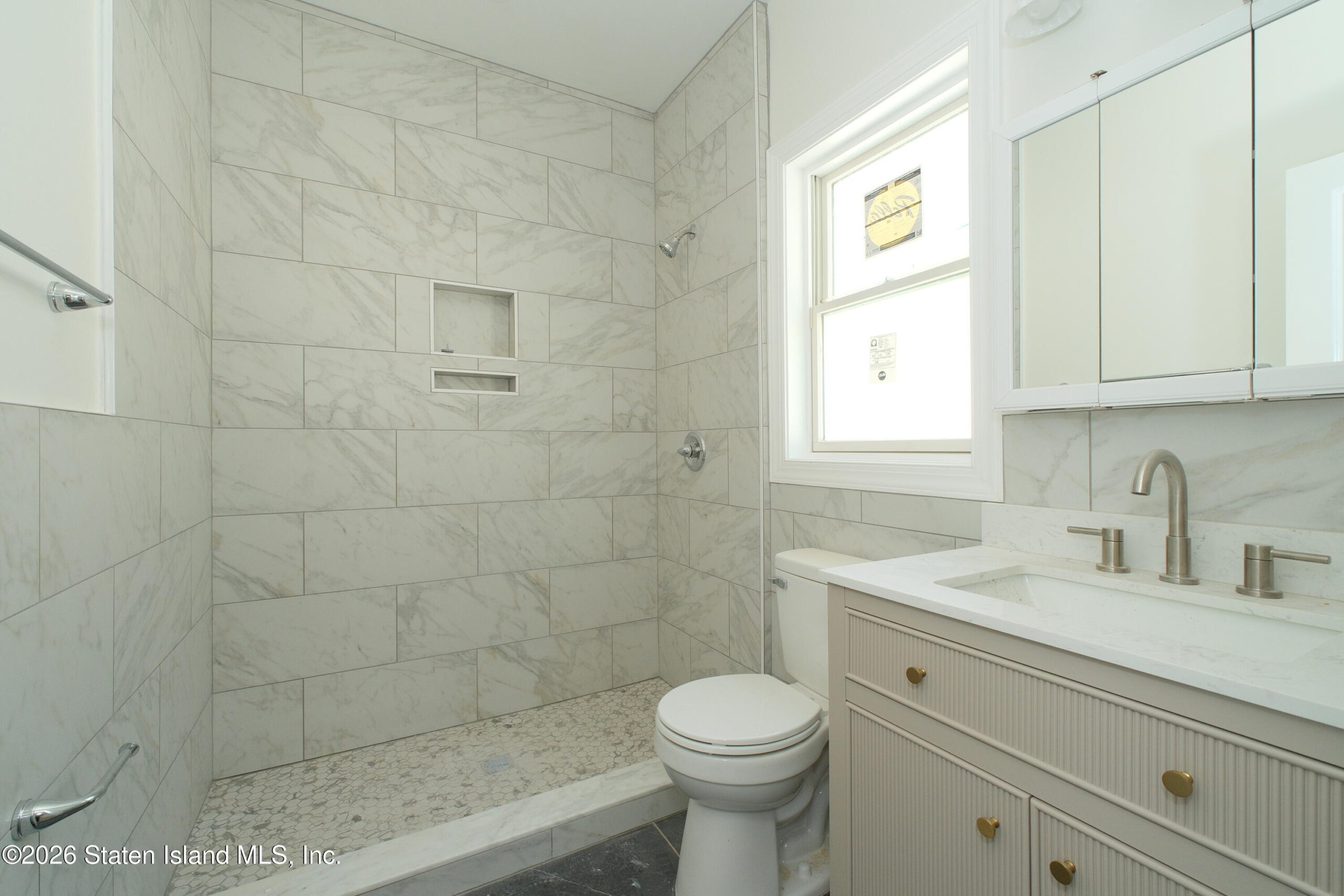 124 Castleton Avenue, Staten Island, NY, 10301 image 13