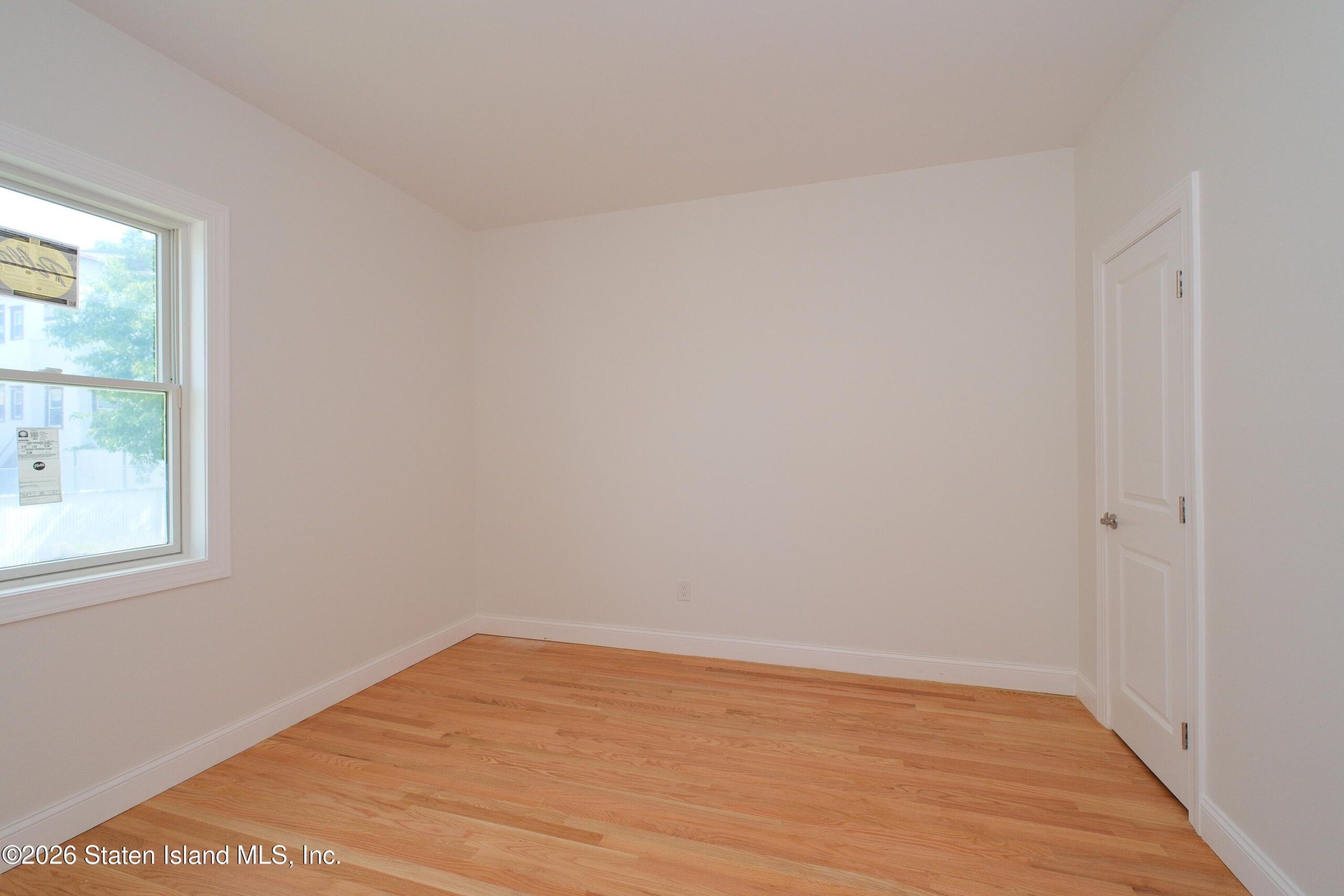 124 Castleton Avenue, Staten Island, NY, 10301 image 36