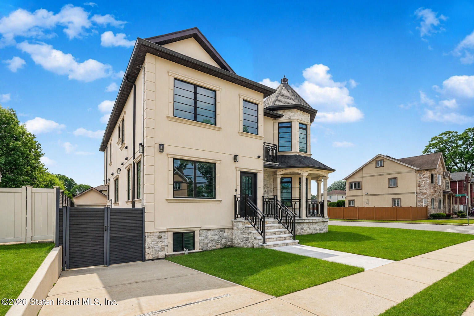 83 Roman Avenue Image 5