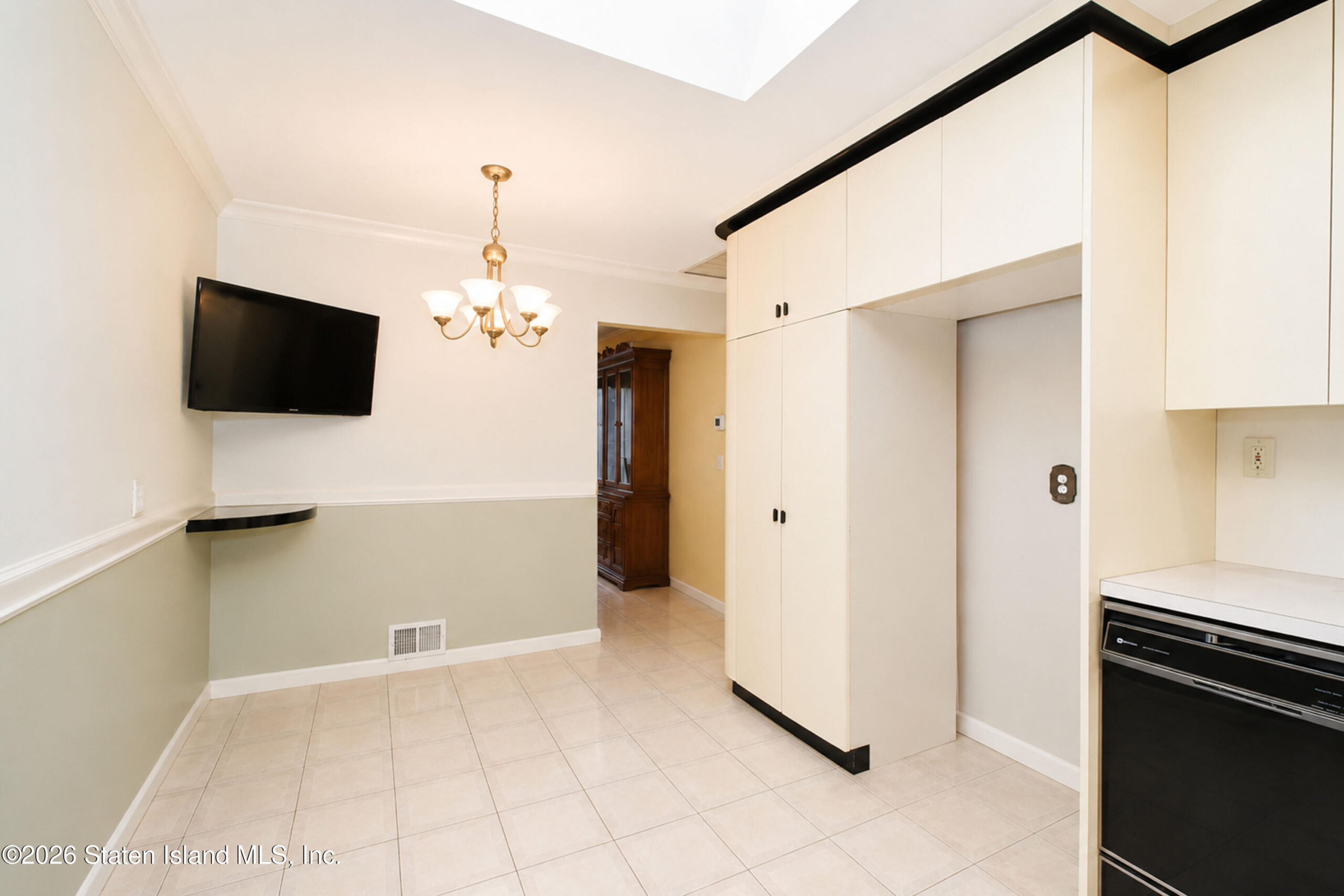 799 Davis Avenue, Staten Island, NY, 10310 image 10
