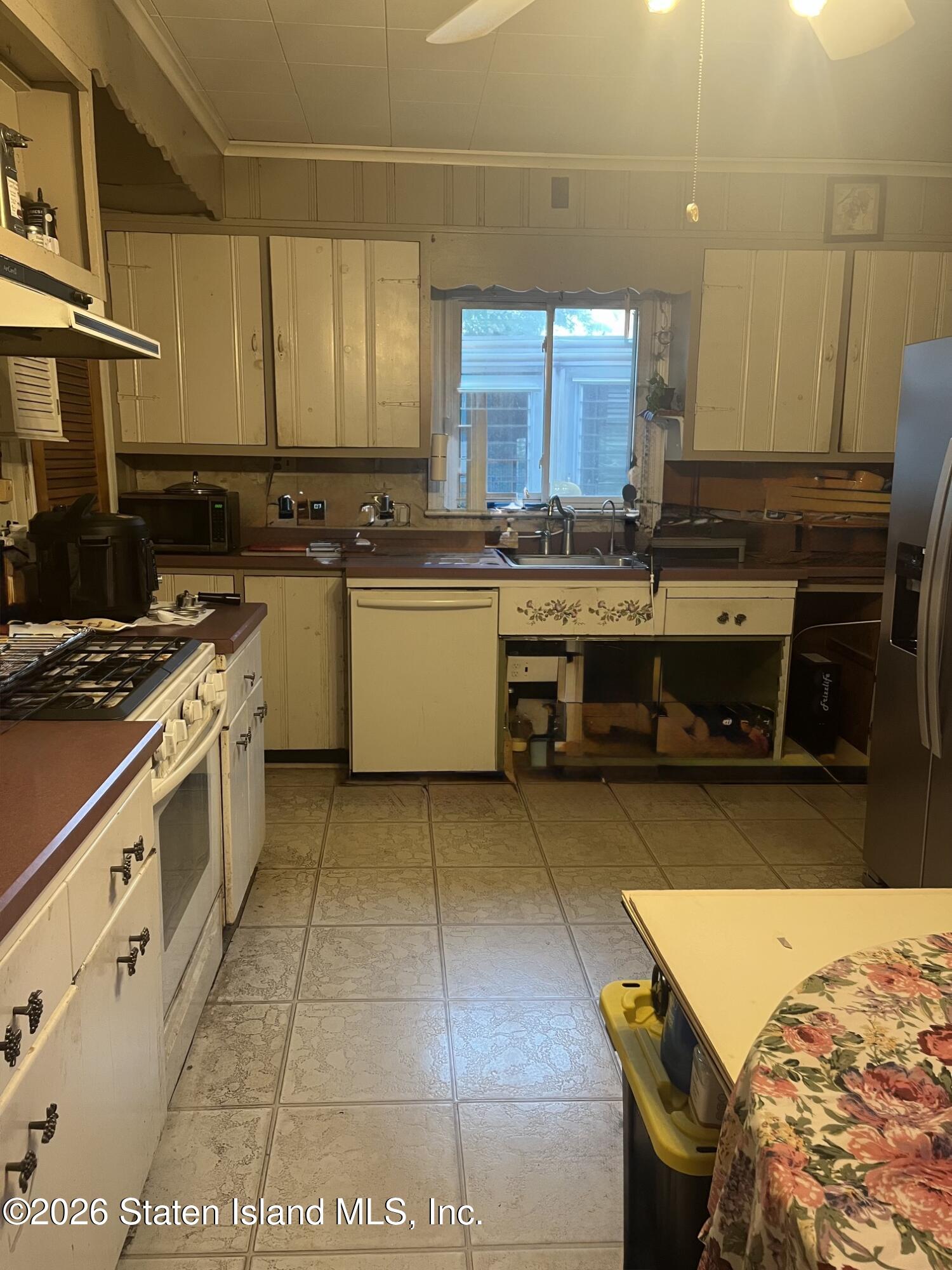 52 Watson Avenue, Staten Island, NY, 10314 image 6