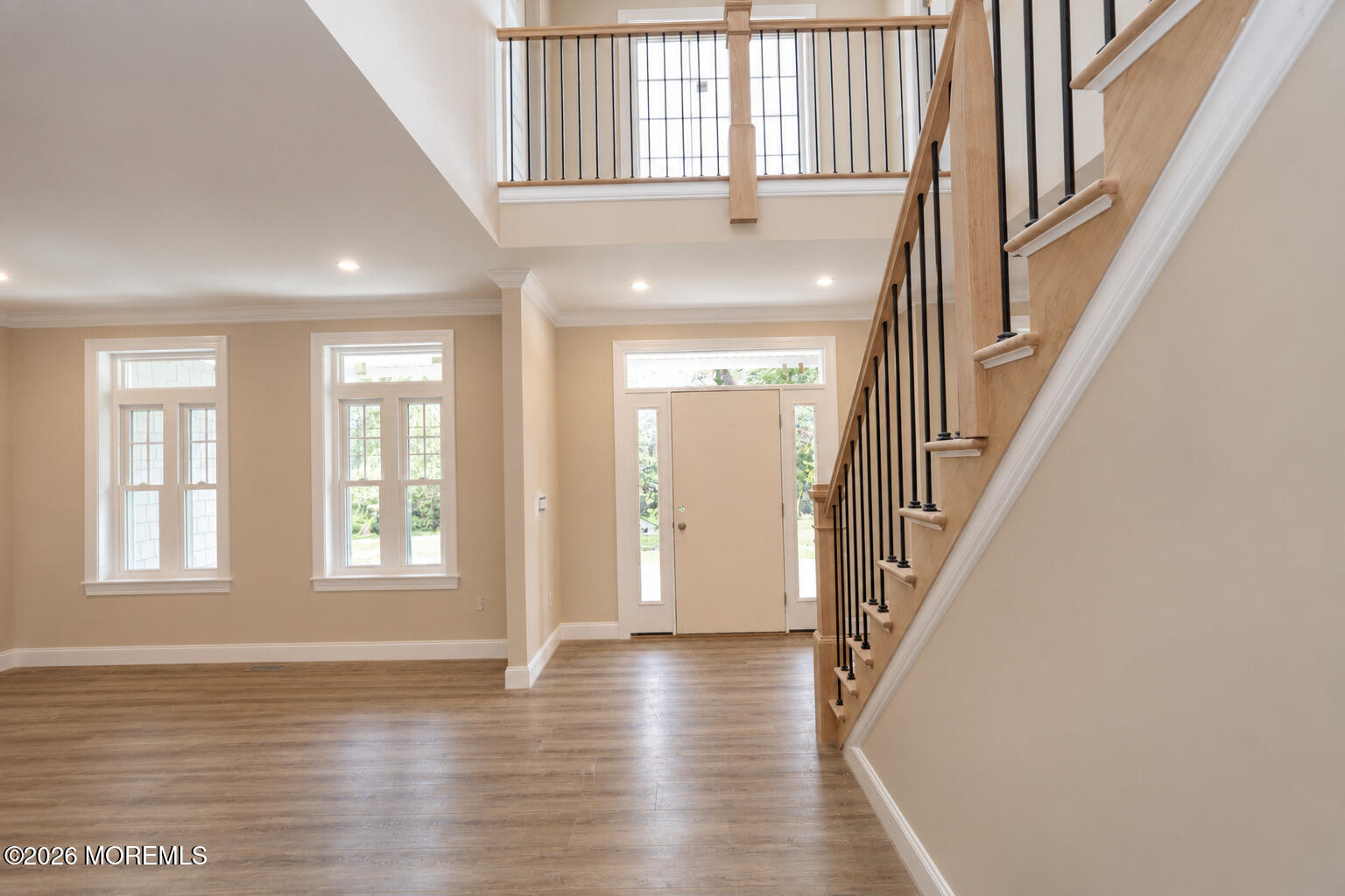 825 Naryshkin Way Image 4