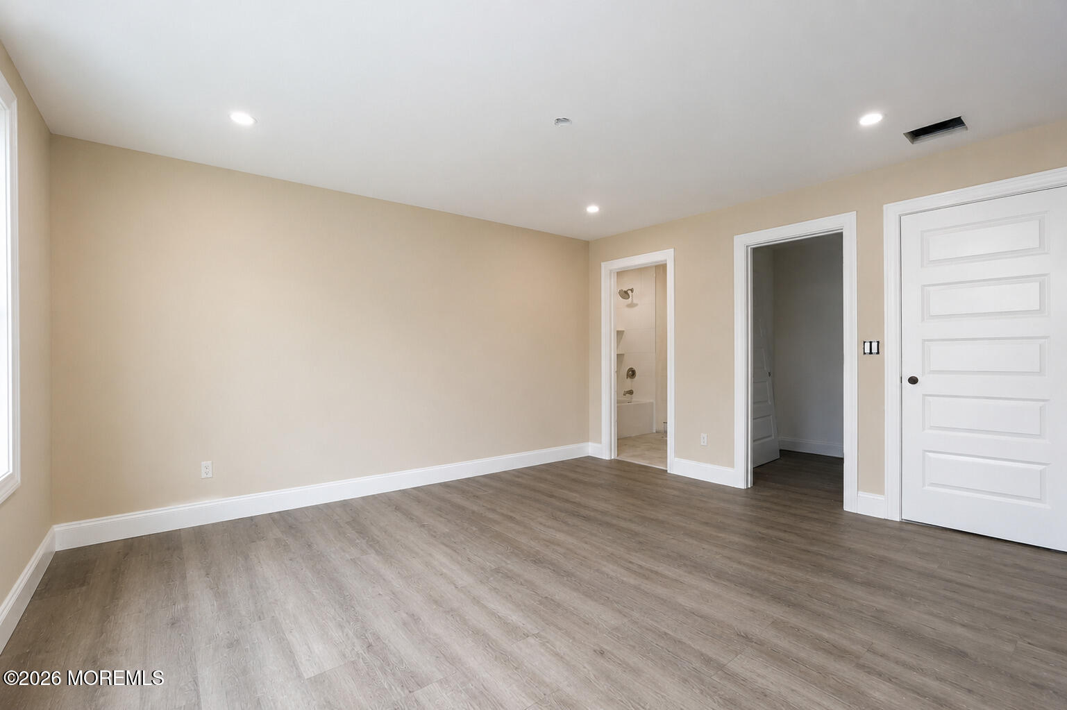 825 Naryshkin Way, Toms River, NJ, 08753 image 32