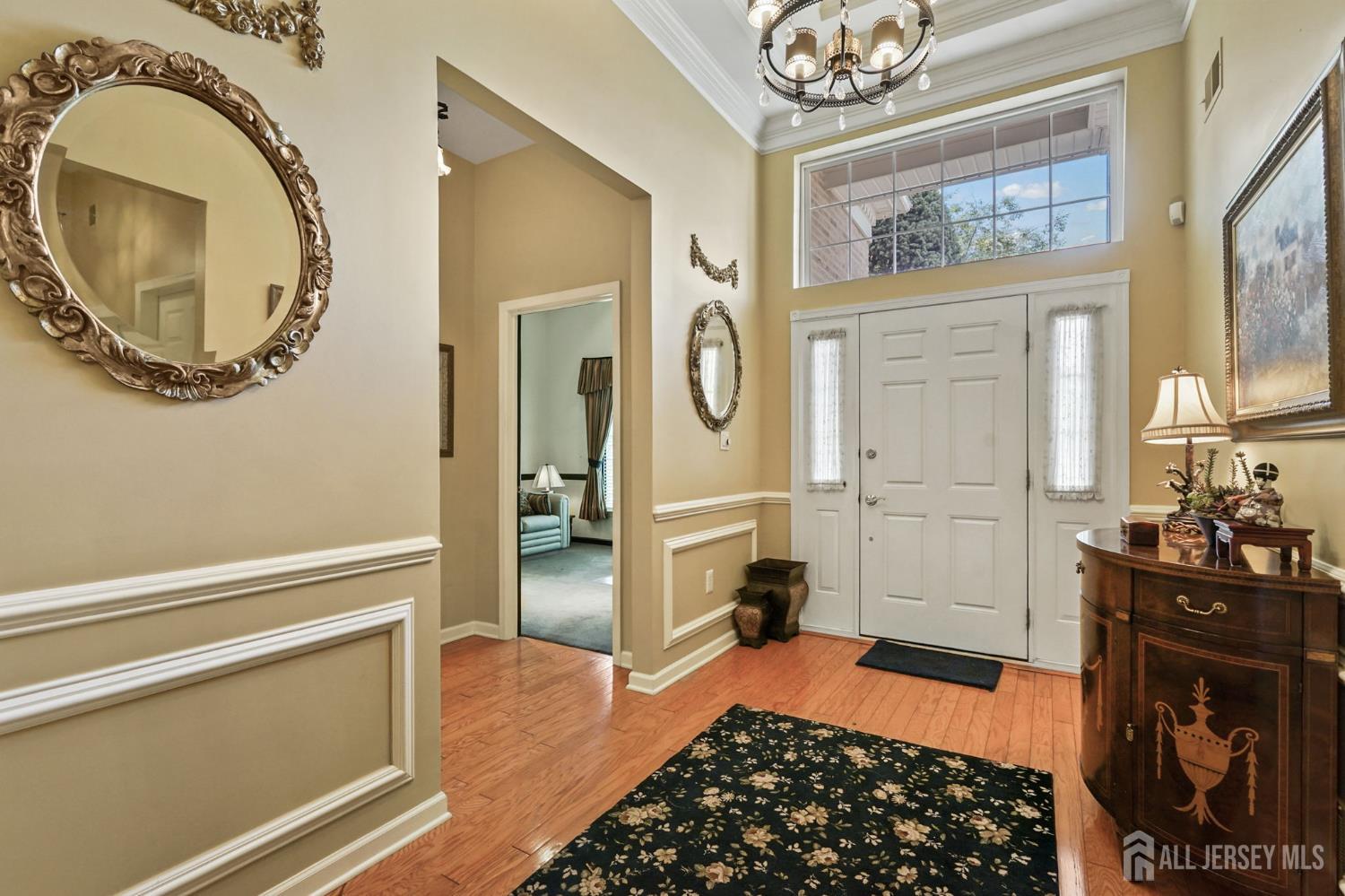 93 Country Club Drive Image 3