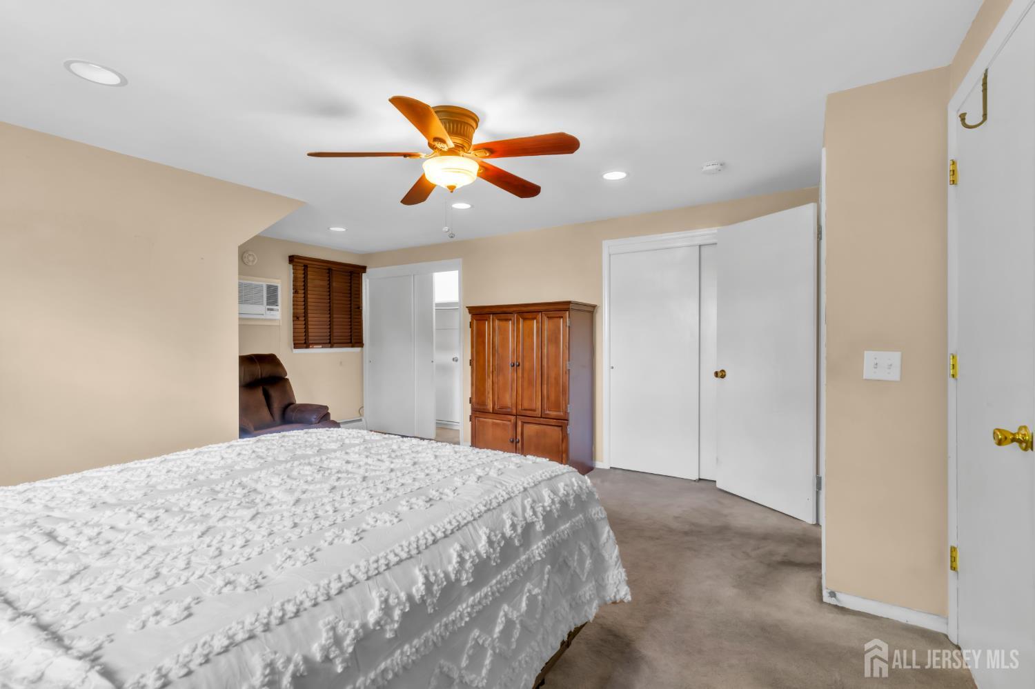 4 Conover Court, Edison, NJ, 08817 image 22