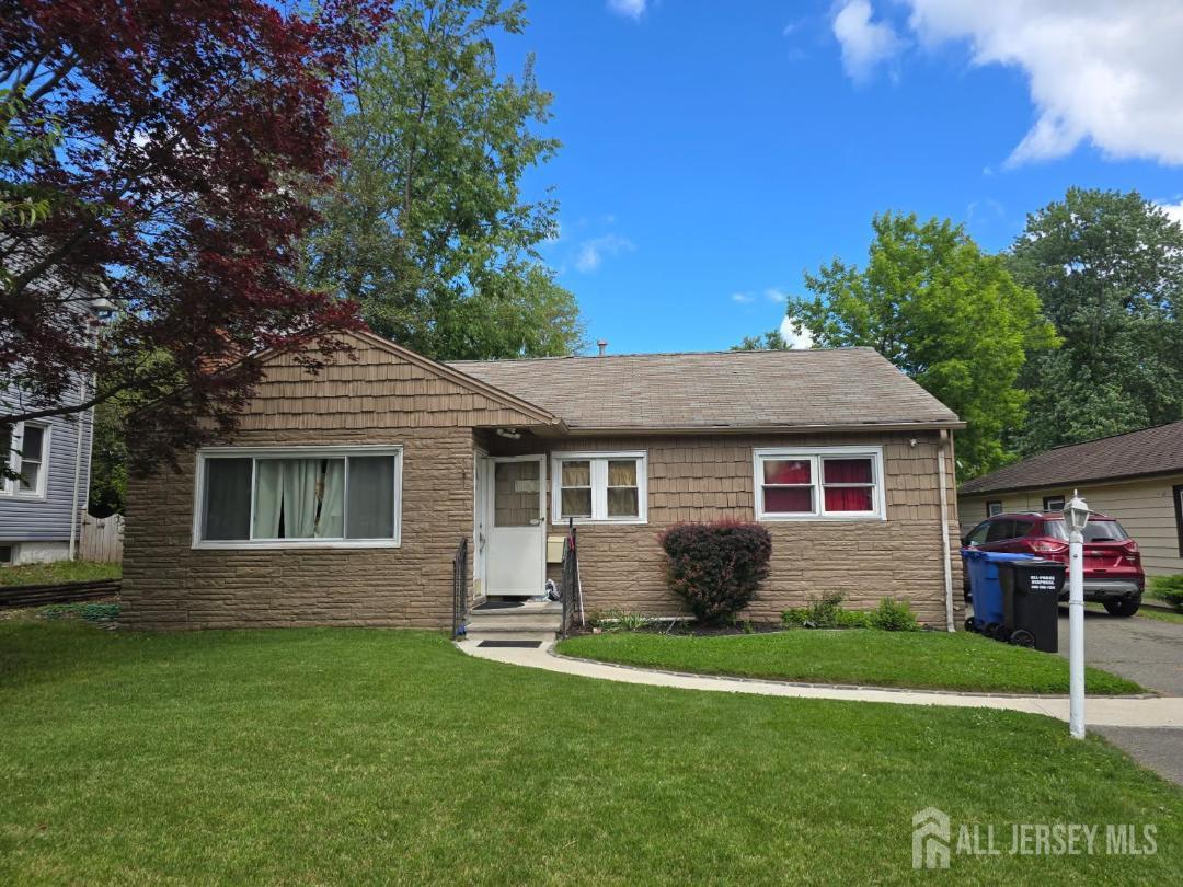 1105 N clinton Avenue Image 1