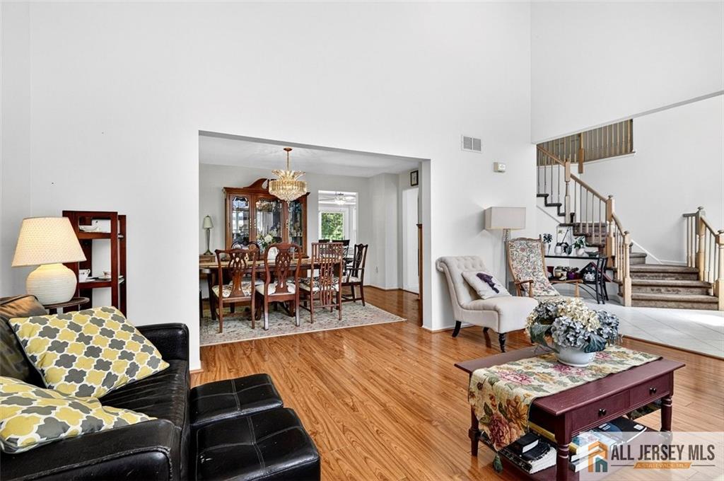 28 Glynn Court, NJ, 08859 image 11