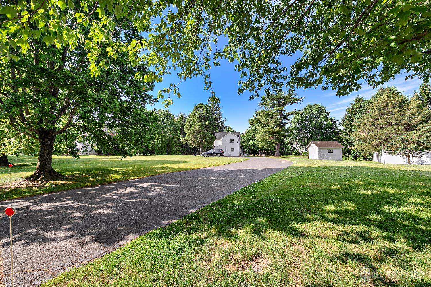 472 Buckelew Avenue, Monroe, NJ, 08831 image 30