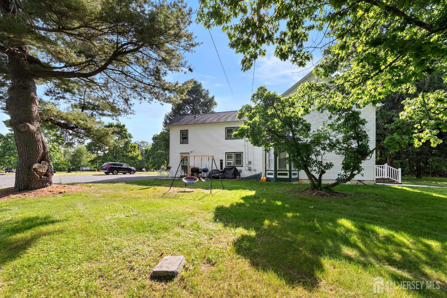 472 Buckelew Avenue, Monroe, NJ, 08831 image 40