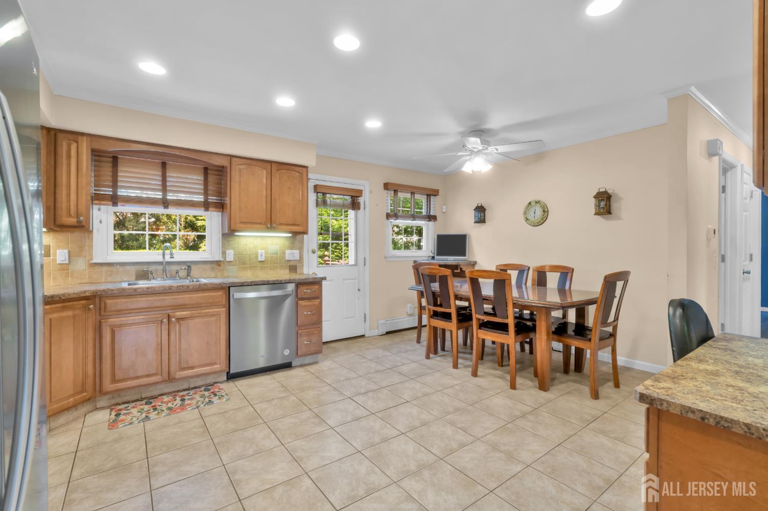 4 Conover Court, Edison, NJ, 08817 image 12