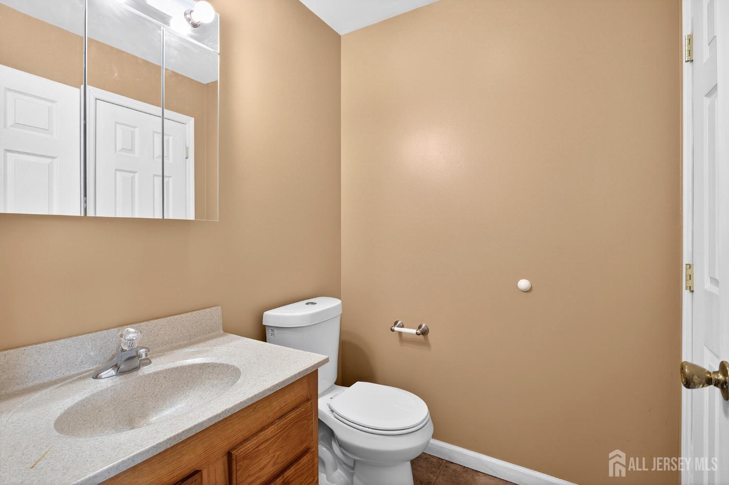 977 Cox Road, North Brunswick, NJ, 08902 image 15