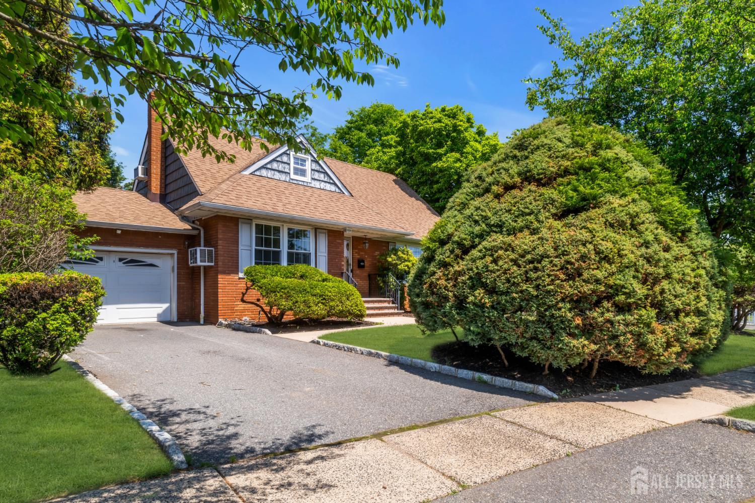 4 Conover Court Image 2