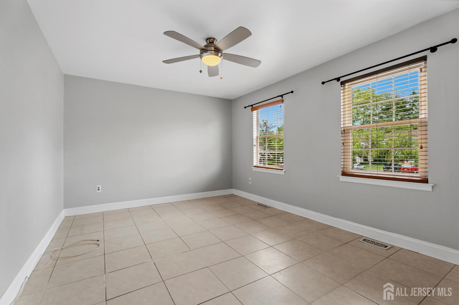 88 Wilshire Court, Old Bridge, NJ, 08857 image 18