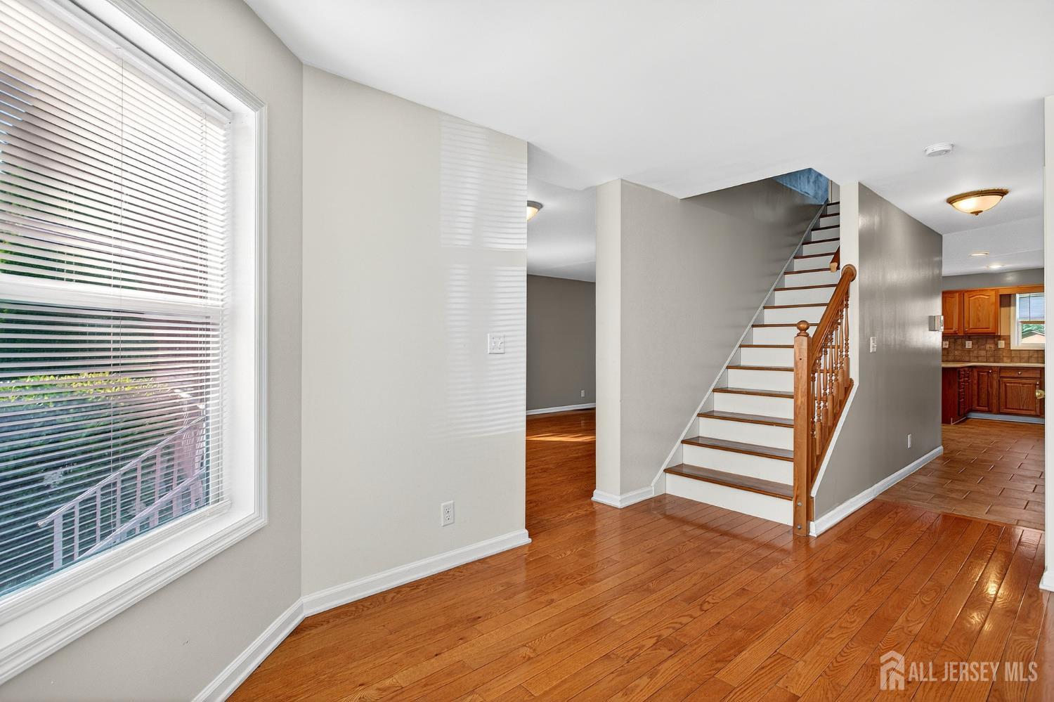 977 Cox Road, North Brunswick, NJ, 08902 image 25