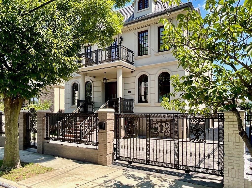 2317 East 63rd Street Image 1