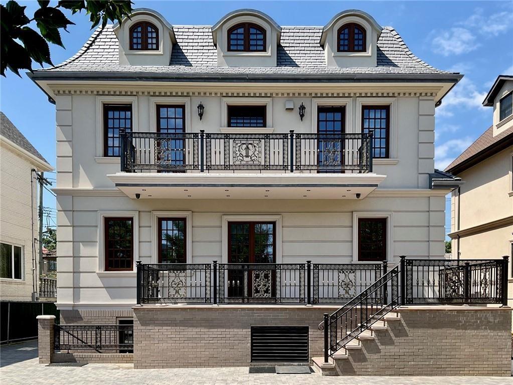 2317 East 63rd Street Image 5