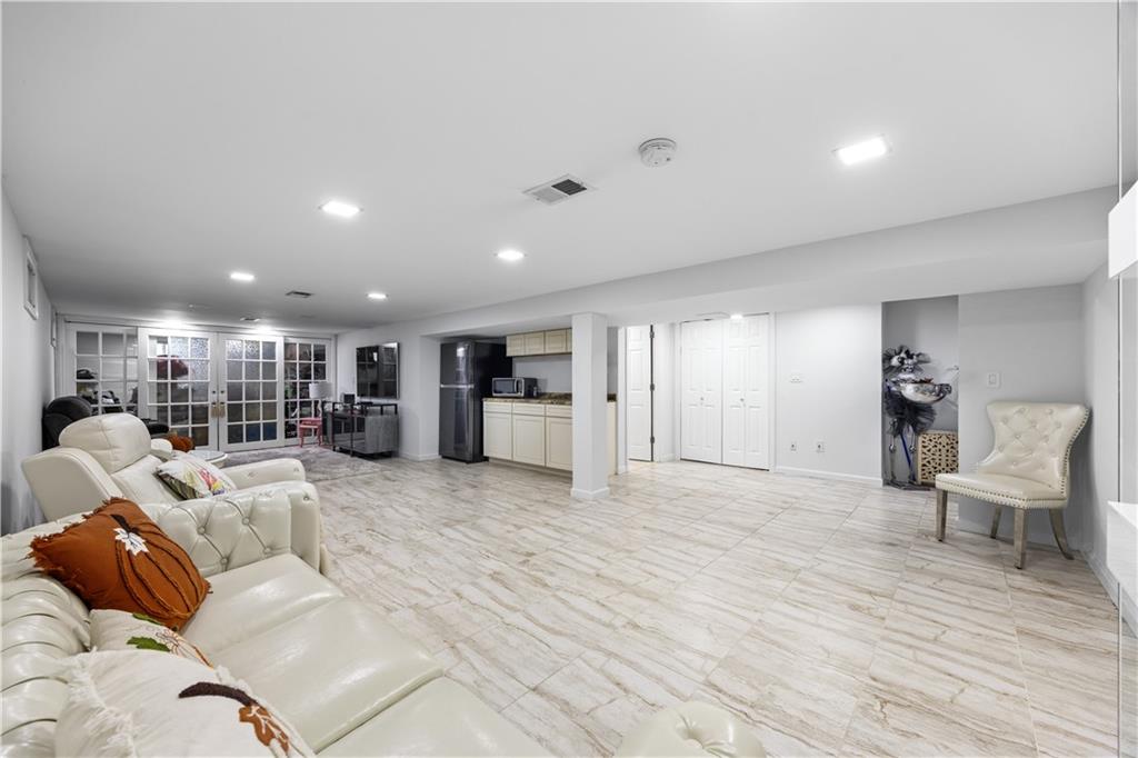 223 Park Street, Staten  Island, New York, 10306 image 15