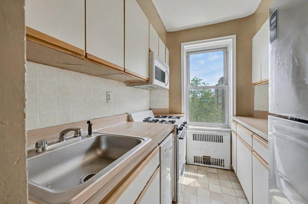 1620 Avenue I 505, Brooklyn, New York, 11230 image 6