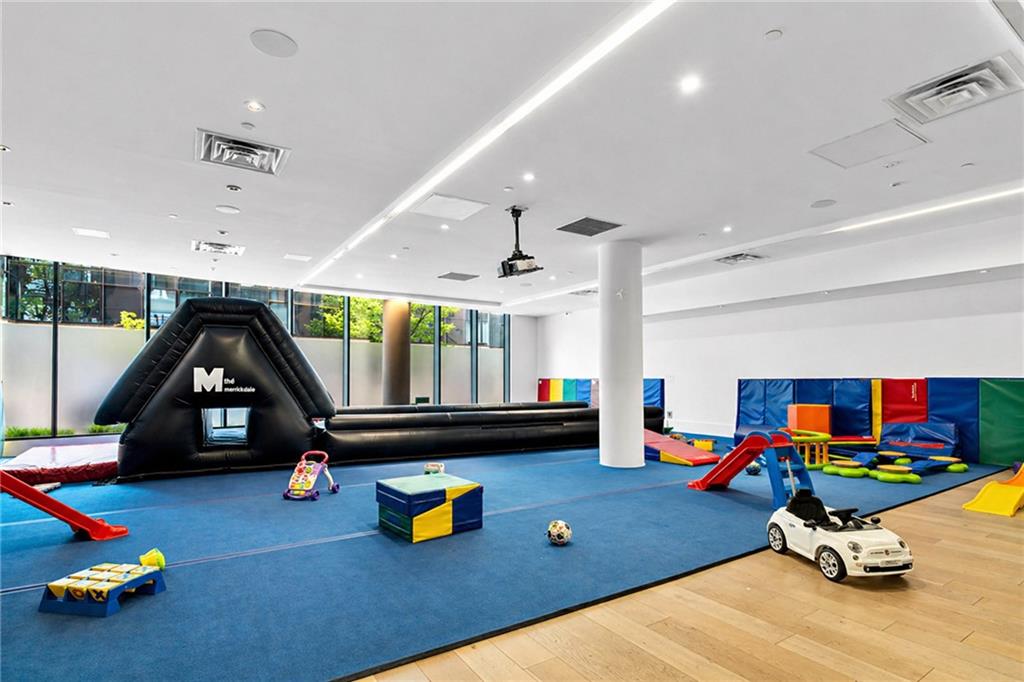 429 Kent Avenue 638, Brooklyn, New York, 11249 image 15